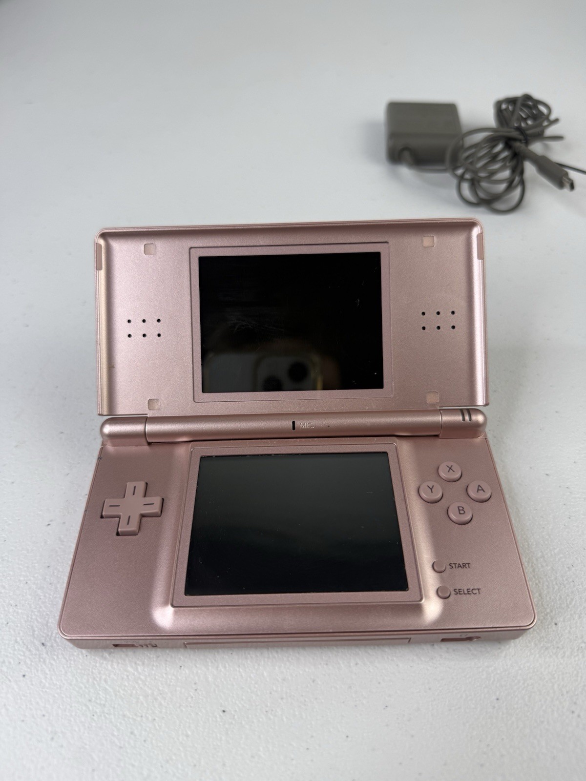 Nintendo DS Lite Metallic Rose Bundle – Games + Charger