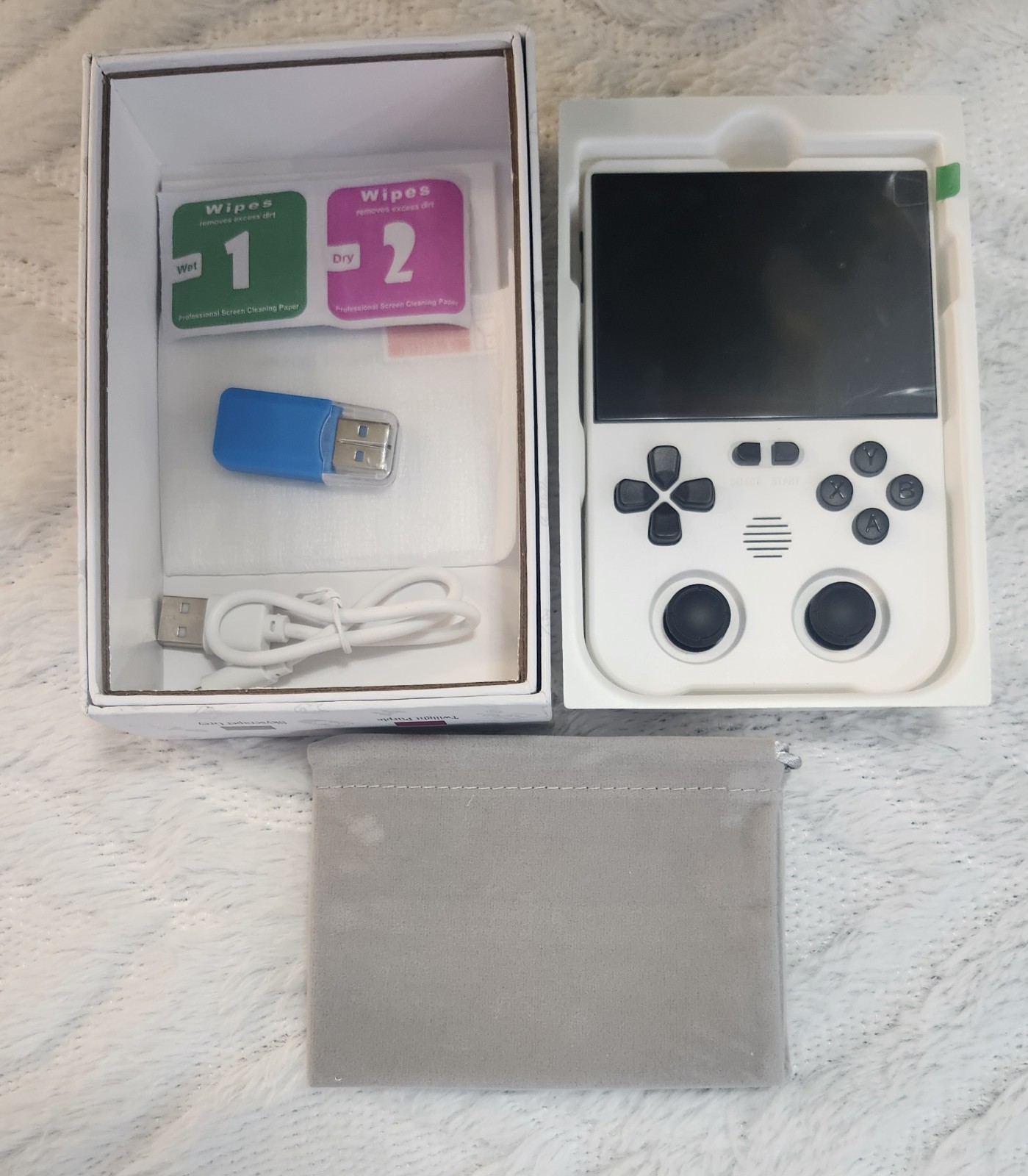 Portable Game Console, Retro Game Console with 3000mAh Battery, 3.5-inch Touch