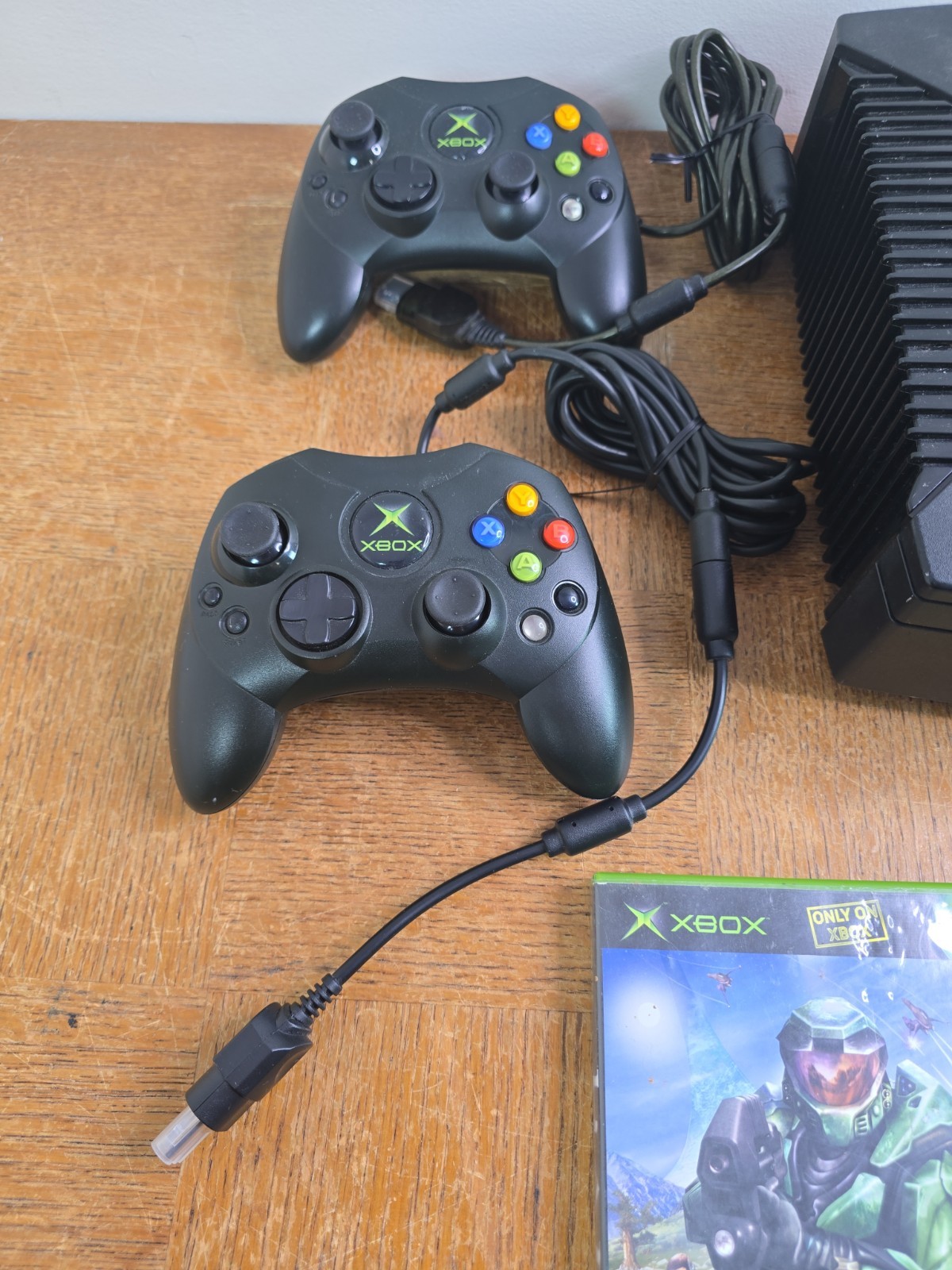 Original Xbox Console Bundle w/ 4 OEM Controllers & Cables & Halo 1&2 – Tested