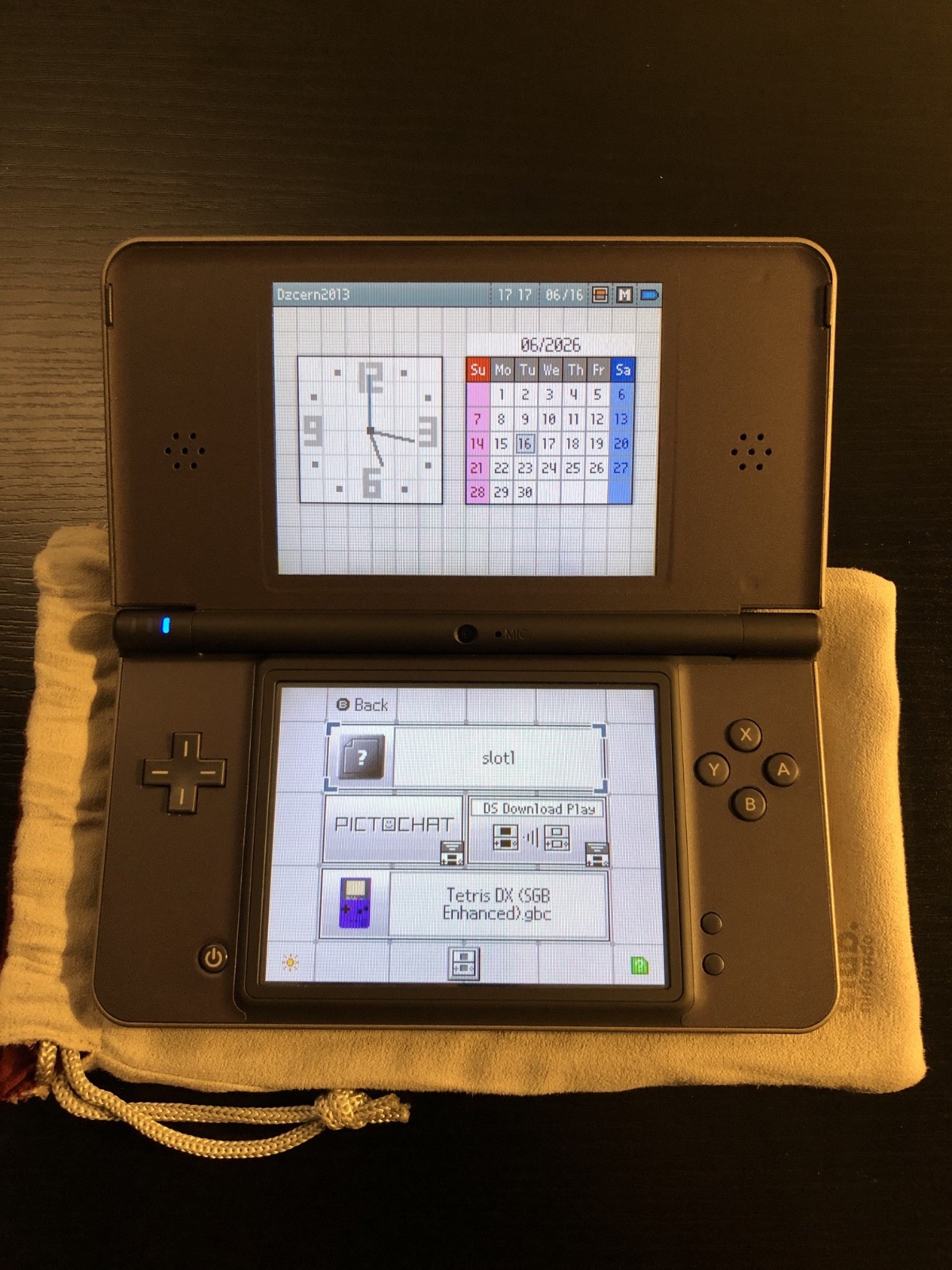 Nintendo DSi XL Bronze Handheld System w/Chargers + Bonus – Clean – Free Ship