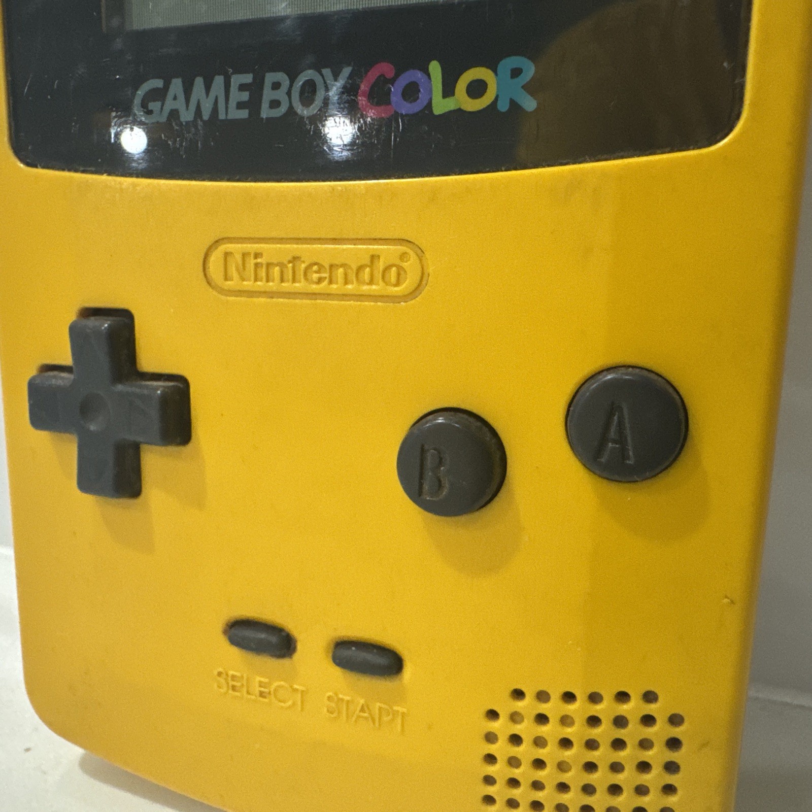 Nintendo Game Boy Color Console CGB-001 Dandelion Yellow Tested Works 1998 Read