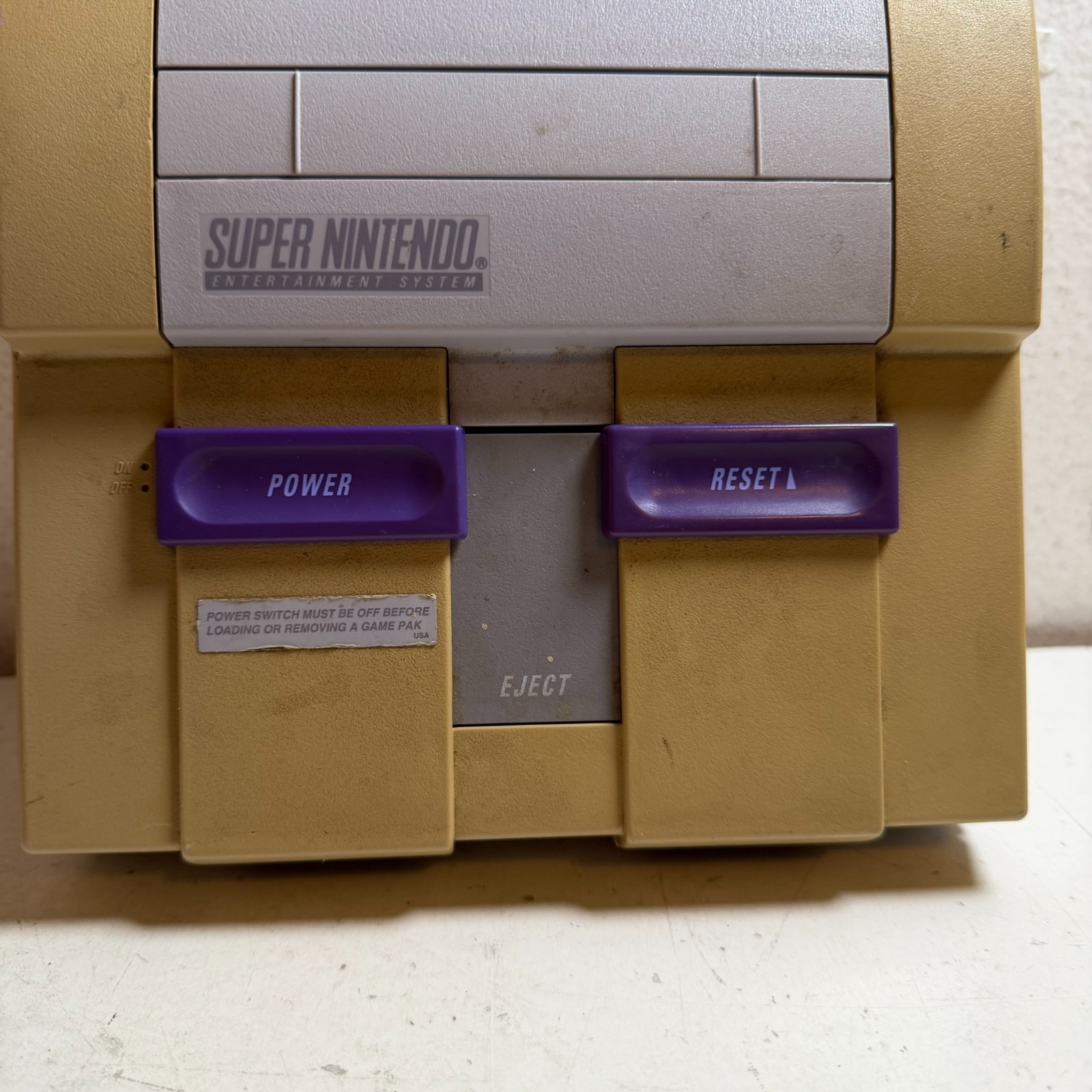 Super Nintendo SNES SNS-001 Beige 16-Bit Video Gaming Console – For Parts