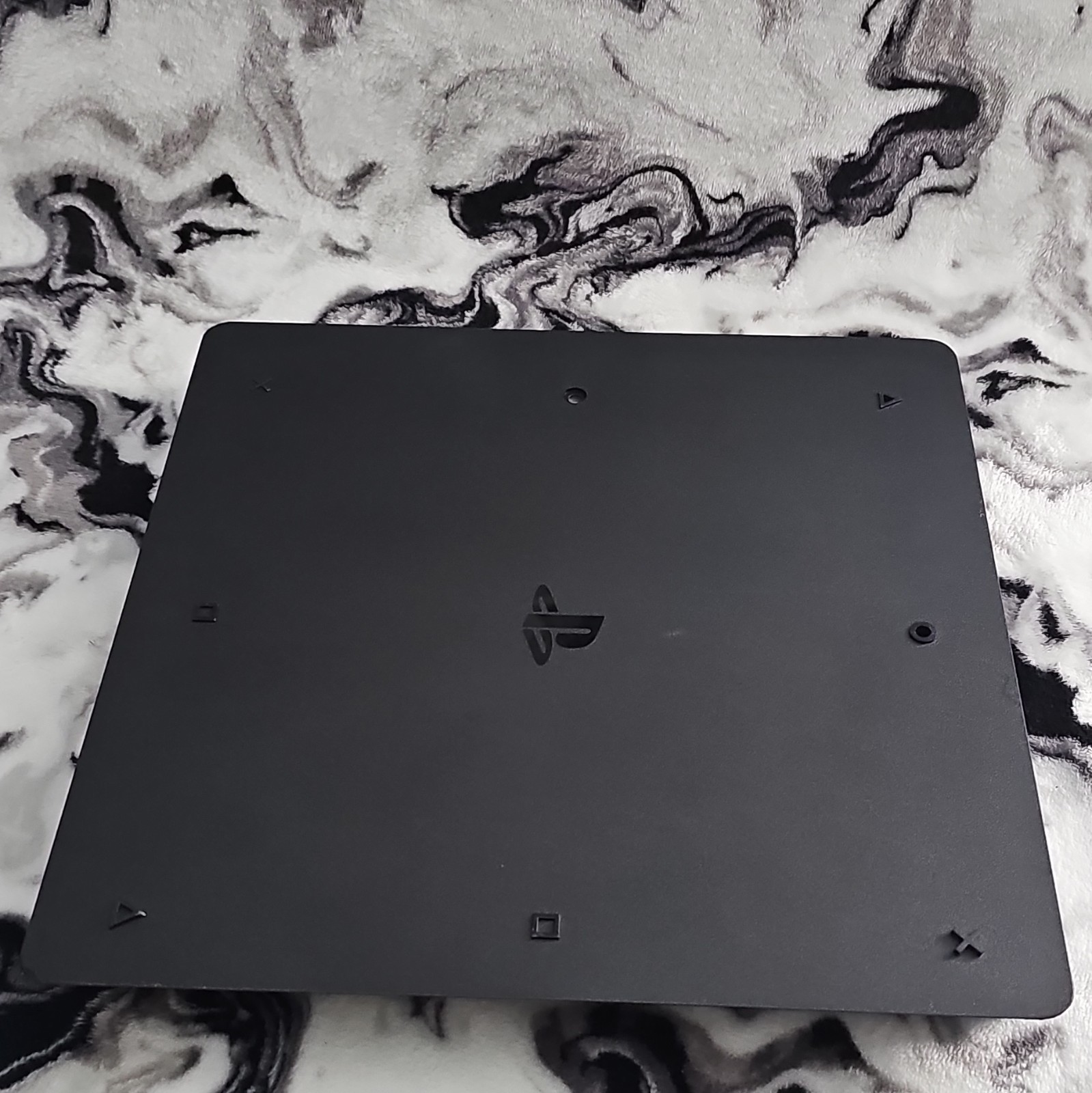 Sony PlayStation 4 Slim Jet Black 1TB Model CUH-2115B Used