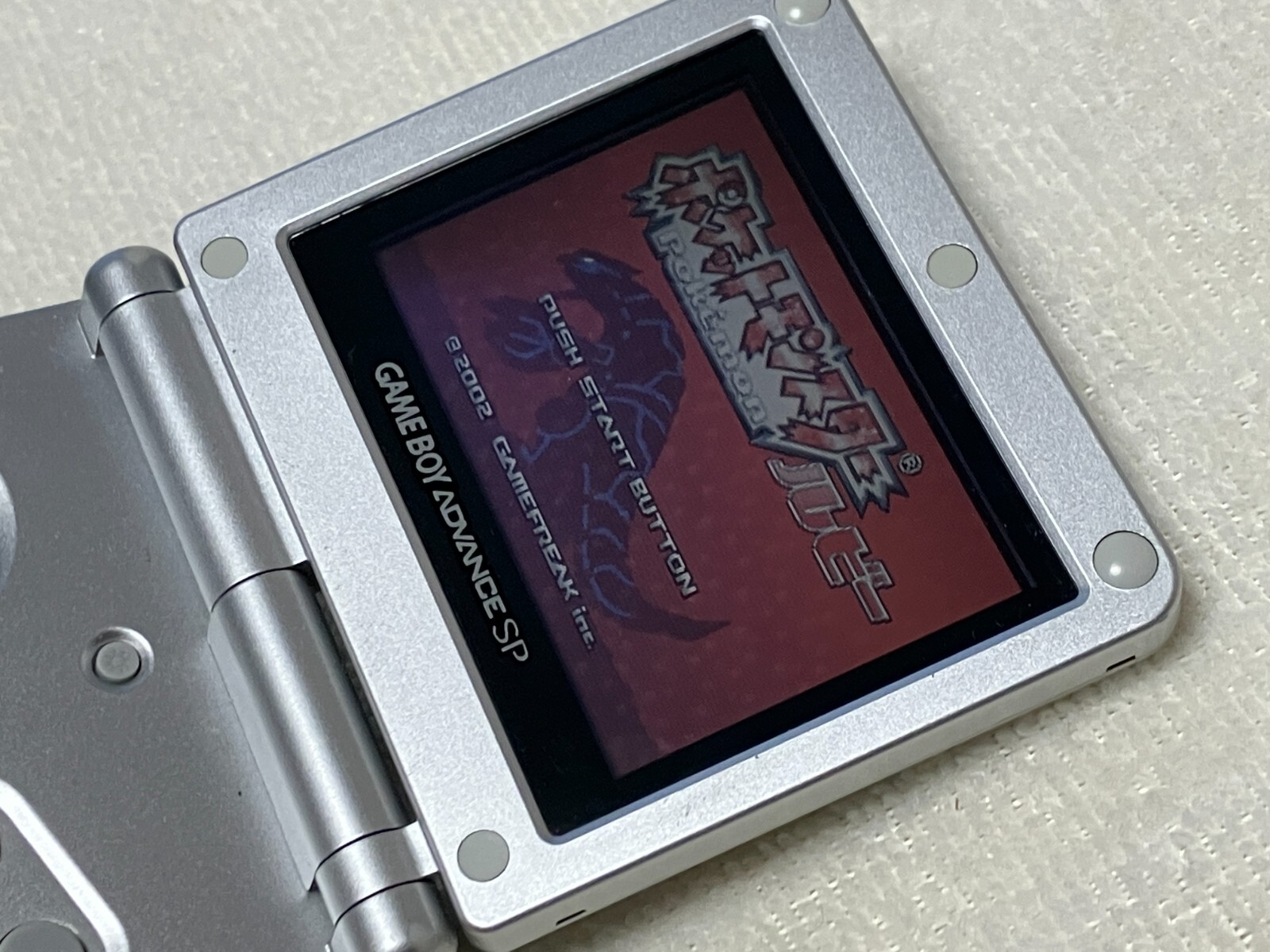 Nintendo Gameboy Advance SP Silver Console w/Box Charger Manual NTSC-J 9933