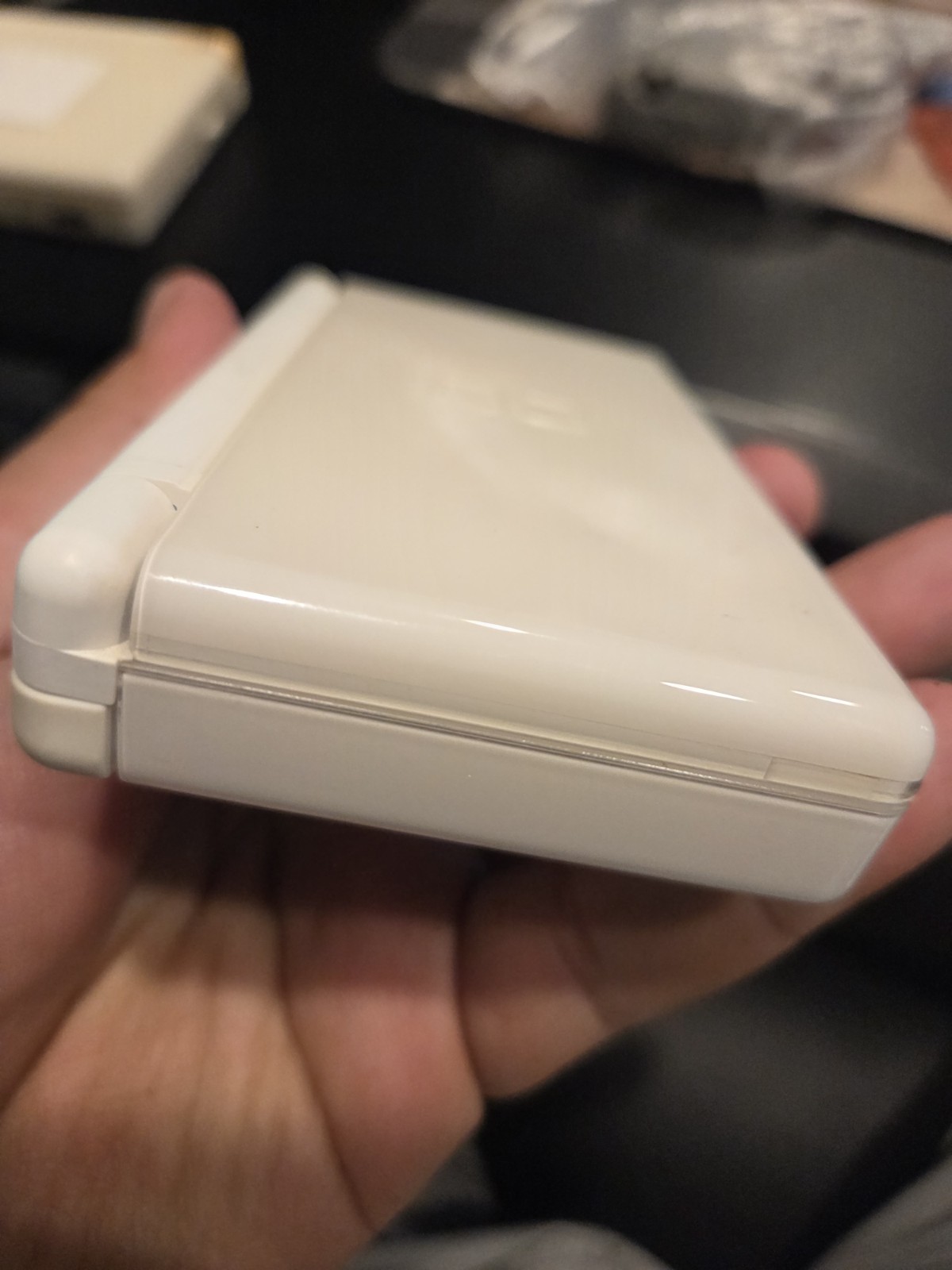 Nintendo DS Lite USG-001 JPN White Handheld Console Stylus & Cable