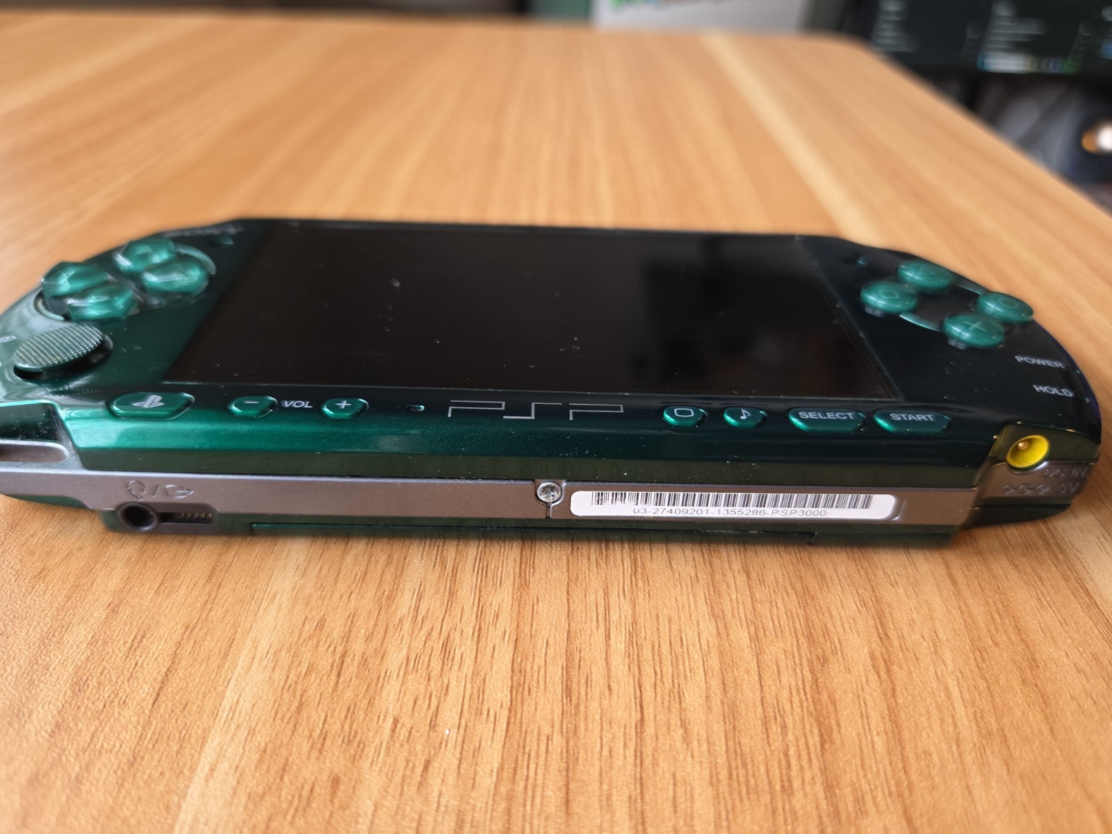 Sony PSP-3000 PSP 3000 Console Spirited Green SG Working Tested CIB