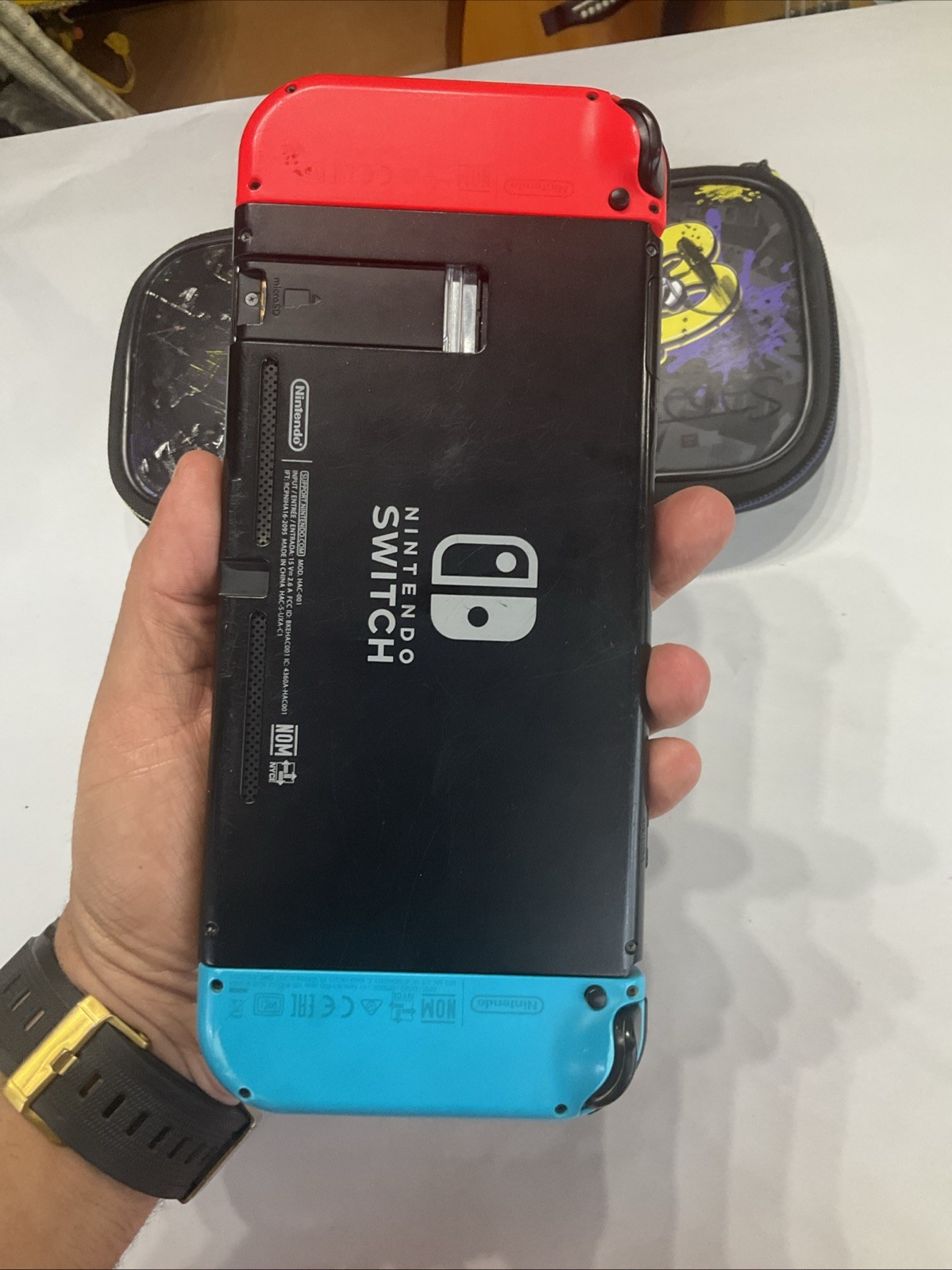 Nintendo Switch HAC 001 SYSTEM & CASE ONLY
