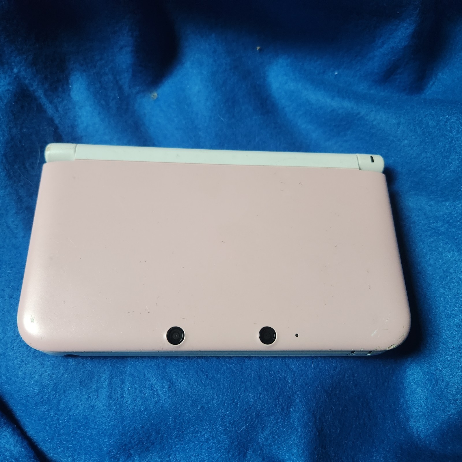 Nintendo 3DS XL Pink & DS Lite White Handheld Systems with 3D Audio Technology