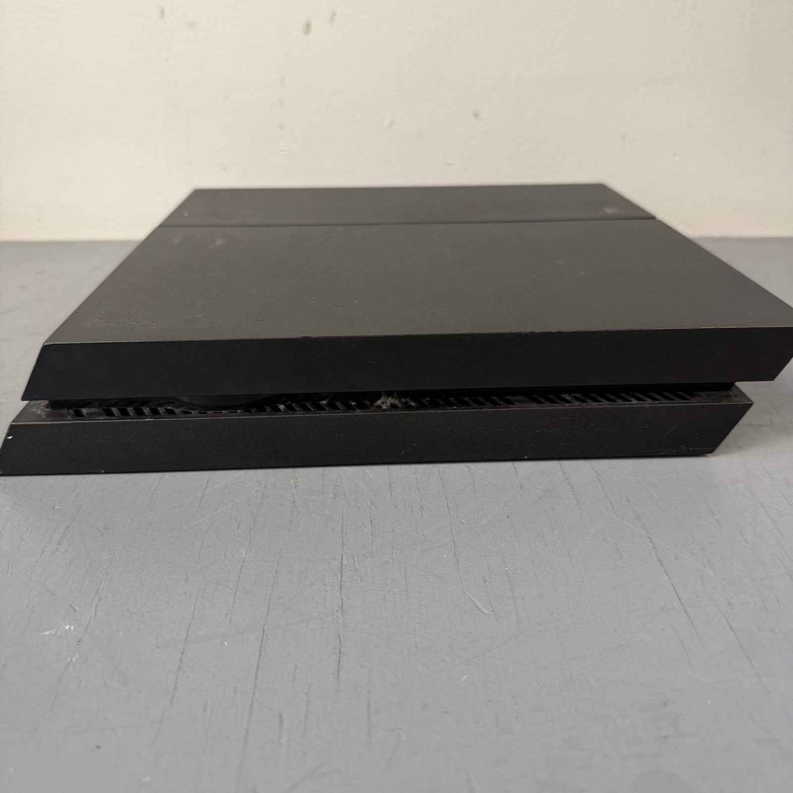 Sony PlayStation 4 PS4 500GB Black Console Gaming System Only CUH-1215A