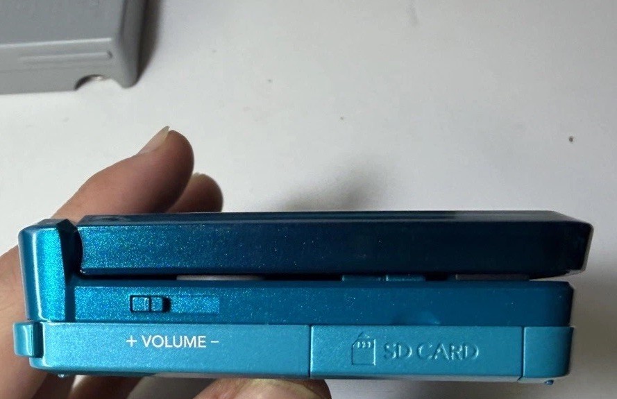 MINT Original Nintendo 3DS Handheld System Aqua Blue Tested Working Console