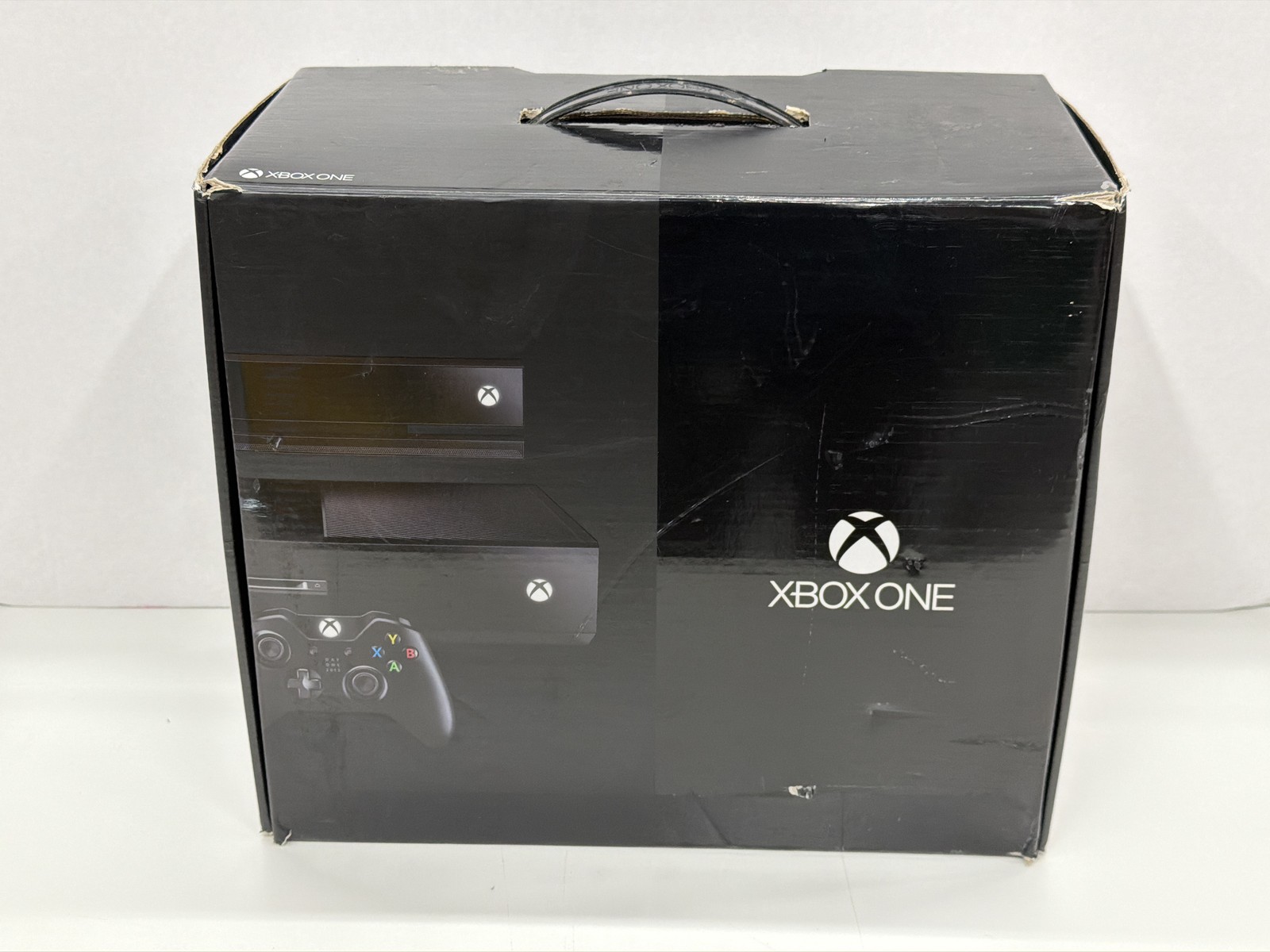 Microsoft Xbox One Day One Edition with Kinect 500GB Black Console 1540 Good