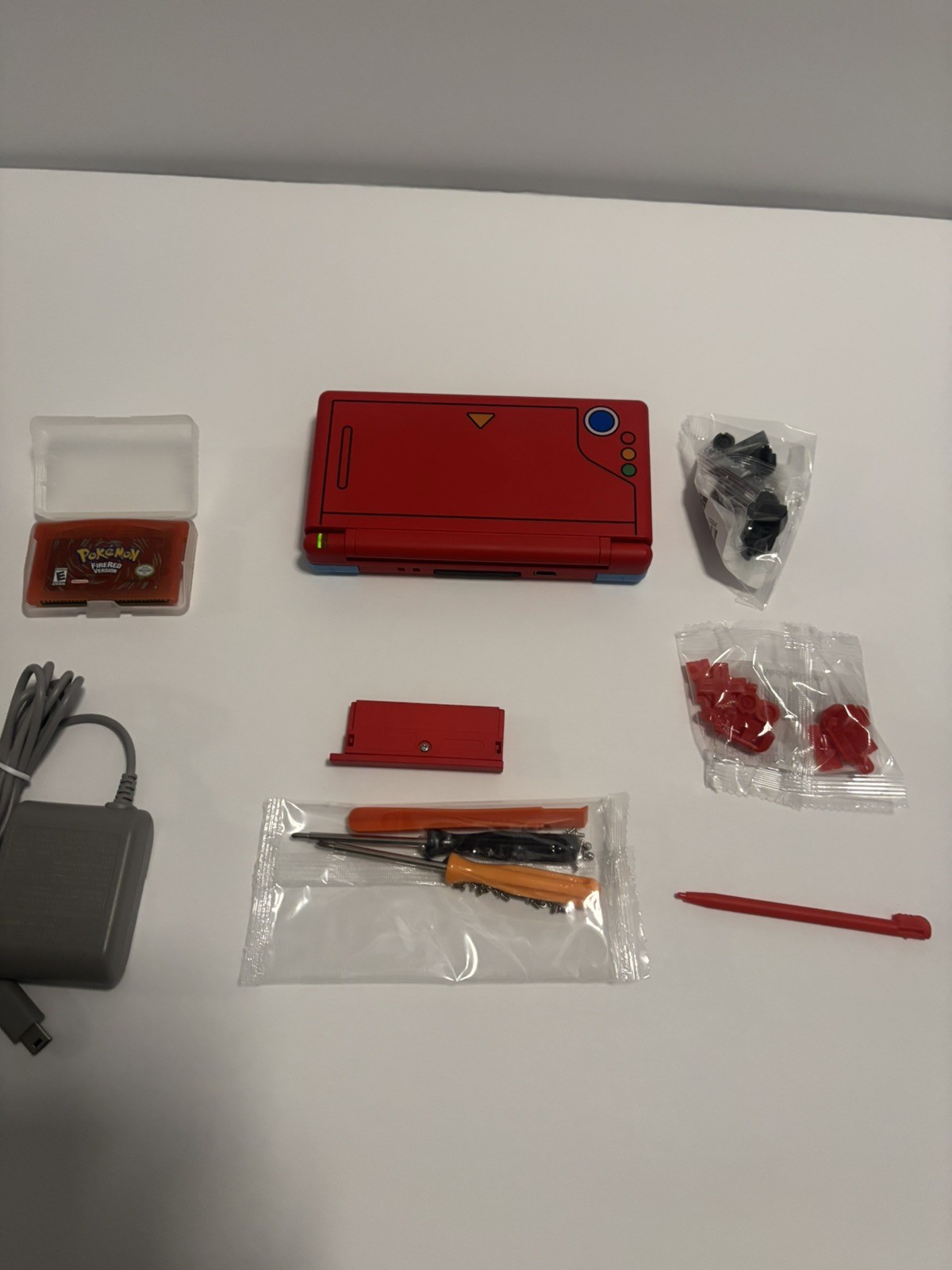Nintendo DS Lite Pokedex With Charger and Pokemon firered