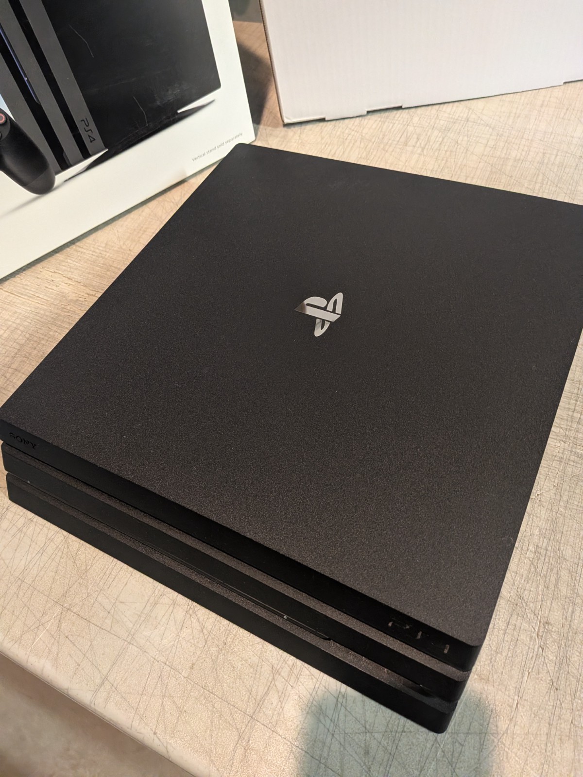 PlayStation 4 Pro 1TB PS4 Console System Bundle Controller 1 YEAR WARRANTY!