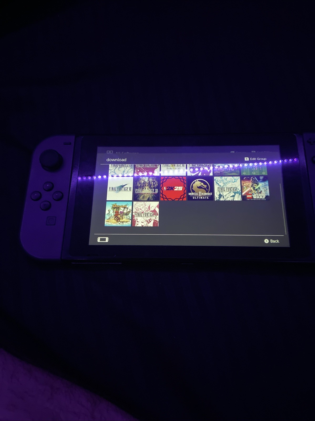 Nintendo Switch With 20 Downloaded Games 256 Gb microsd READ DESCRIPTION