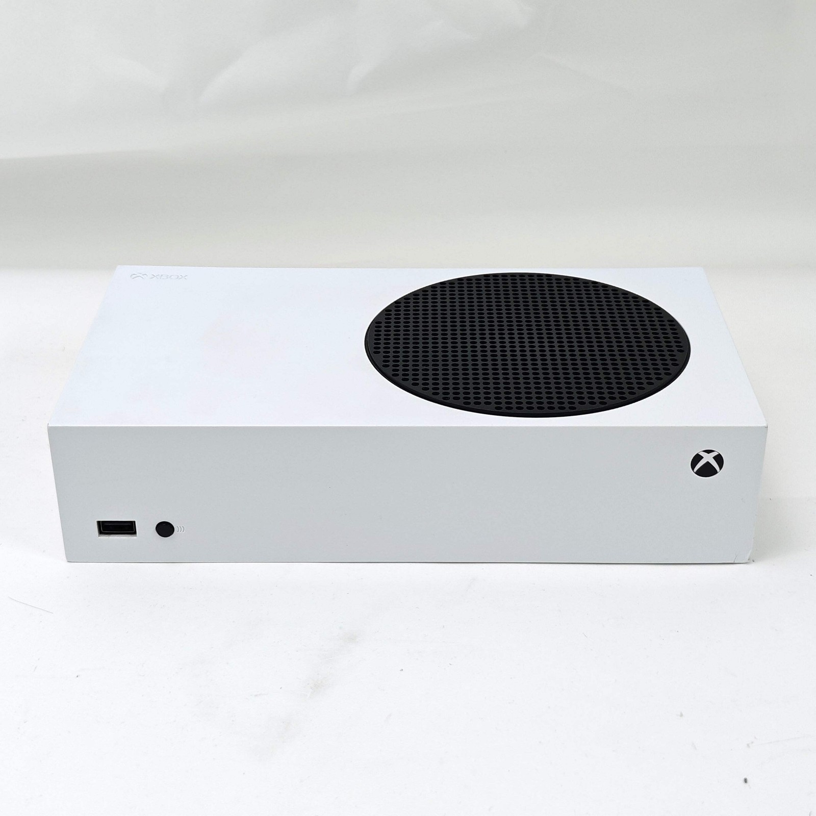 Microsoft Xbox Series S 512GB Console Gaming System Robot White 1883