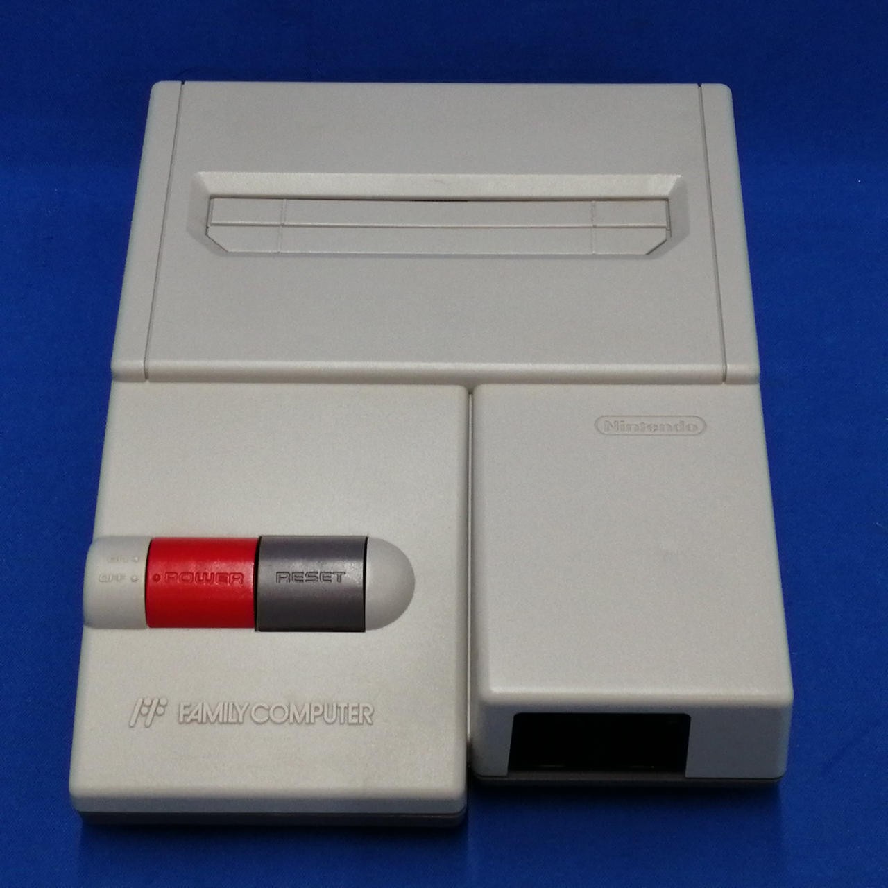 Nintendo New Famicom HVC-NFF Console CIB Box 2 Controllers AV AC Adapter JP