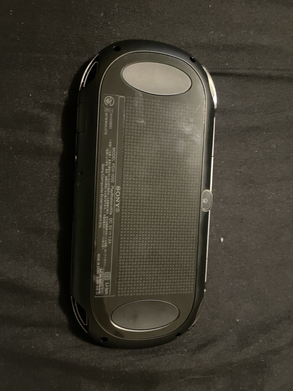 PS Vita PCH-1000 Black, Wi-Fi w/ Charger & 32GB Card (read description)