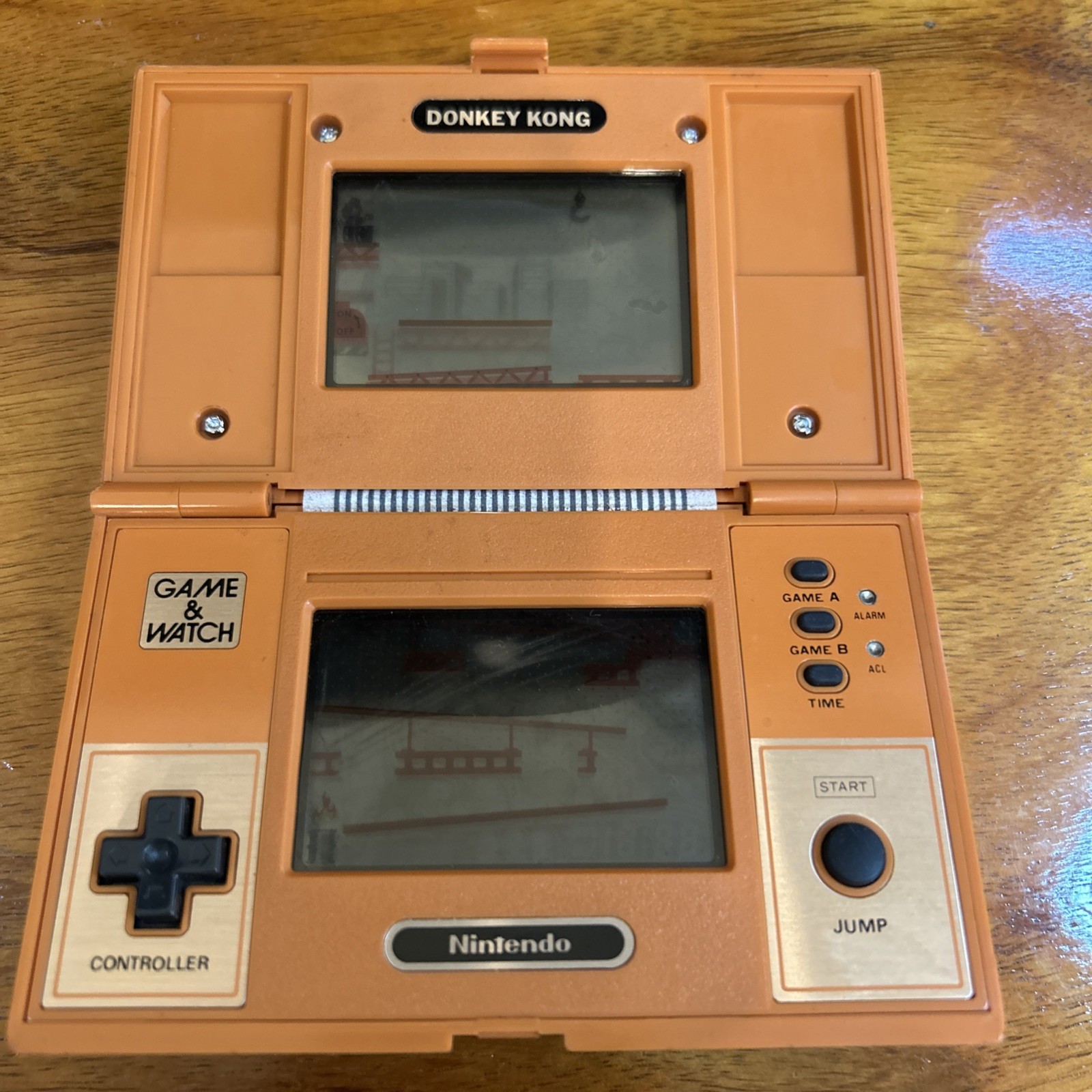 Nintendo Game & Watch Donkey Kong Model DK-52 Japan Made 1982 Partially Working