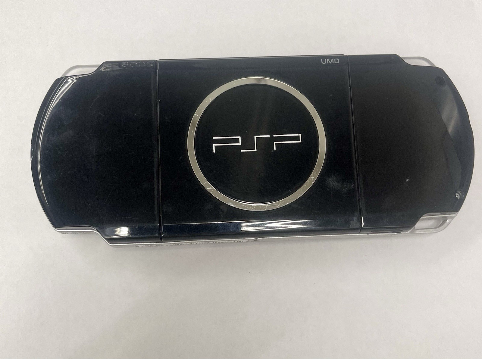 Sony PSP 3001 Portable Handheld Console System memory stick and 5 UMD Cleaned