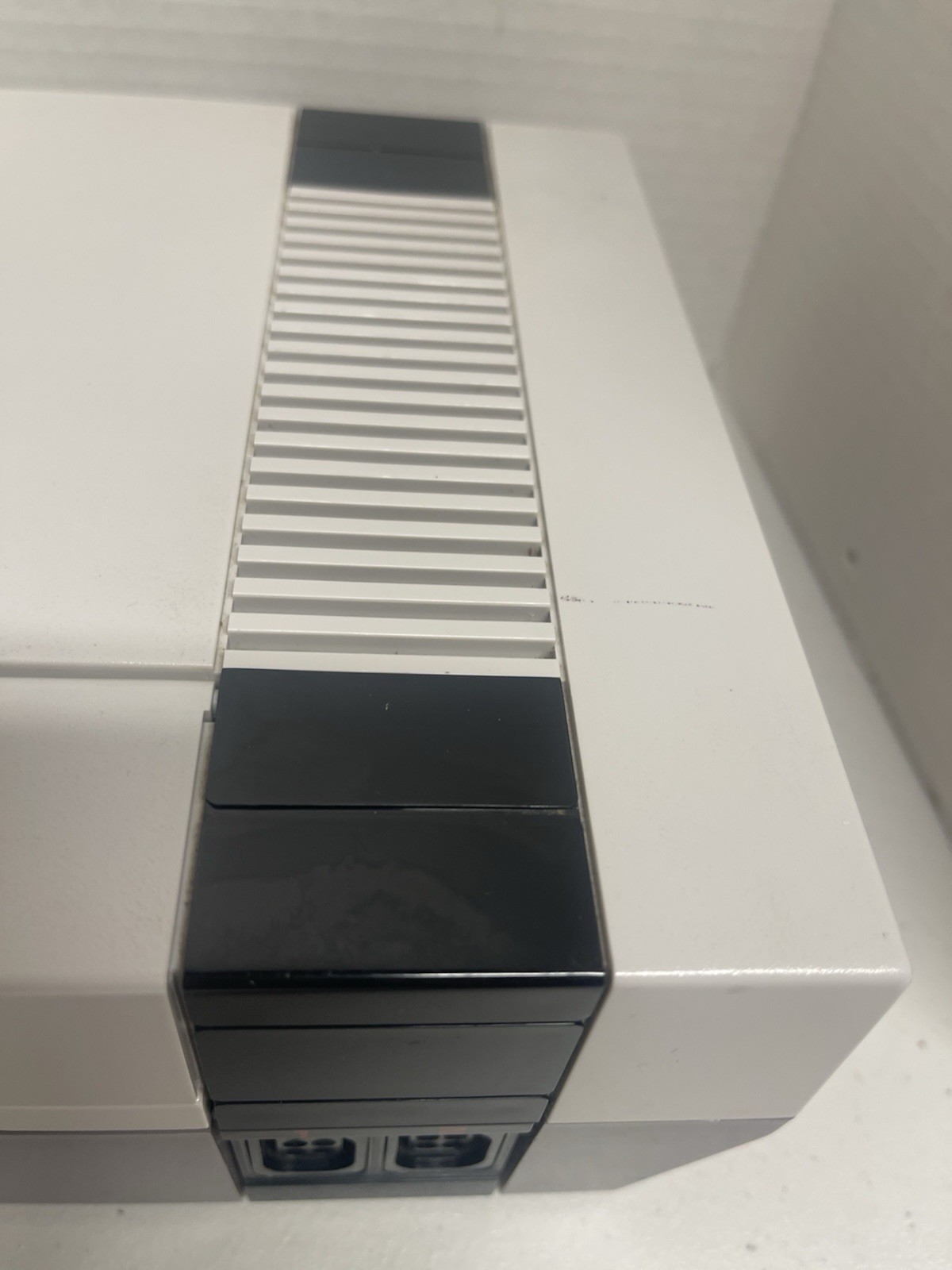 Original Nintendo NES bundle with cords, 2 controllers, zapper, and 17 games