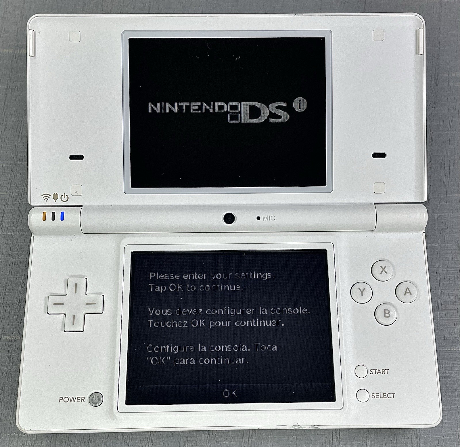 Nintendo DSi w/ Stylus White Tested Good /Blue DSlite For Parts – 34 Games Total