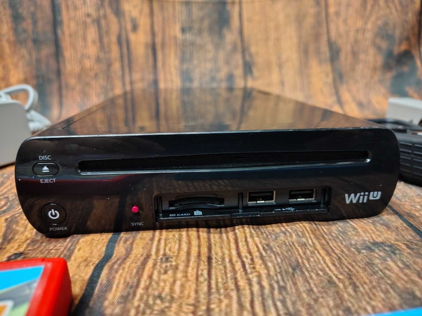Nintendo Wii U 32GB Black Console Bundle – Mario Kart 8 & Splatoon – Tested