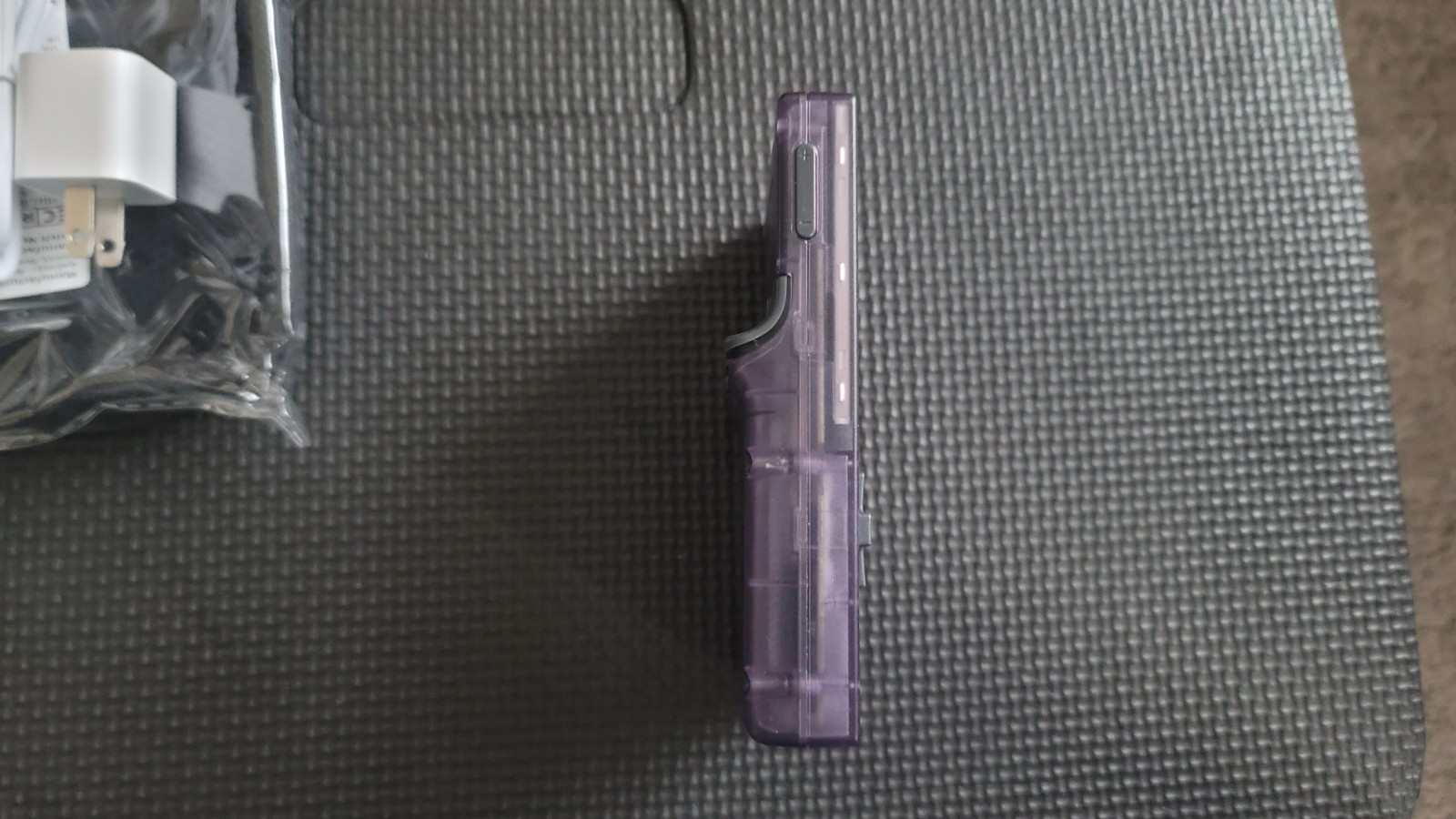 ANBERNIC RG35XX (TRANSPARENT PURPLE) GARLIC OS (16GB GAME CARD) EXTRAS (GXRG)