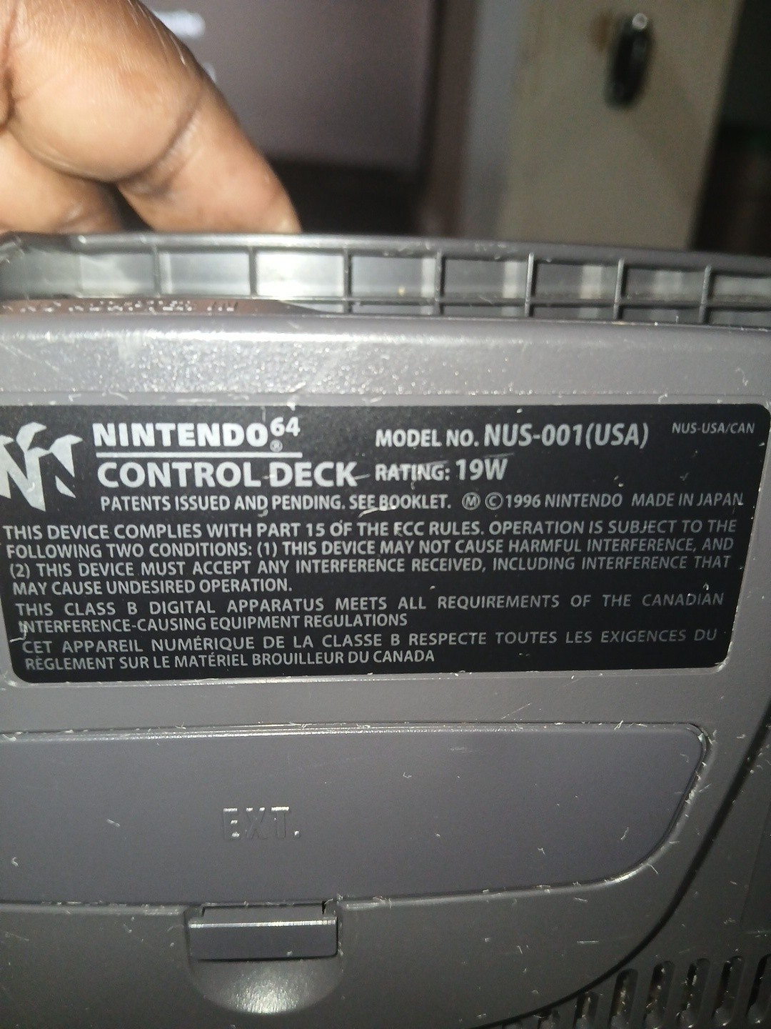 Nintendo 64 Console Bundle – Jump Pak, 2 Controllers, Cables – TESTED