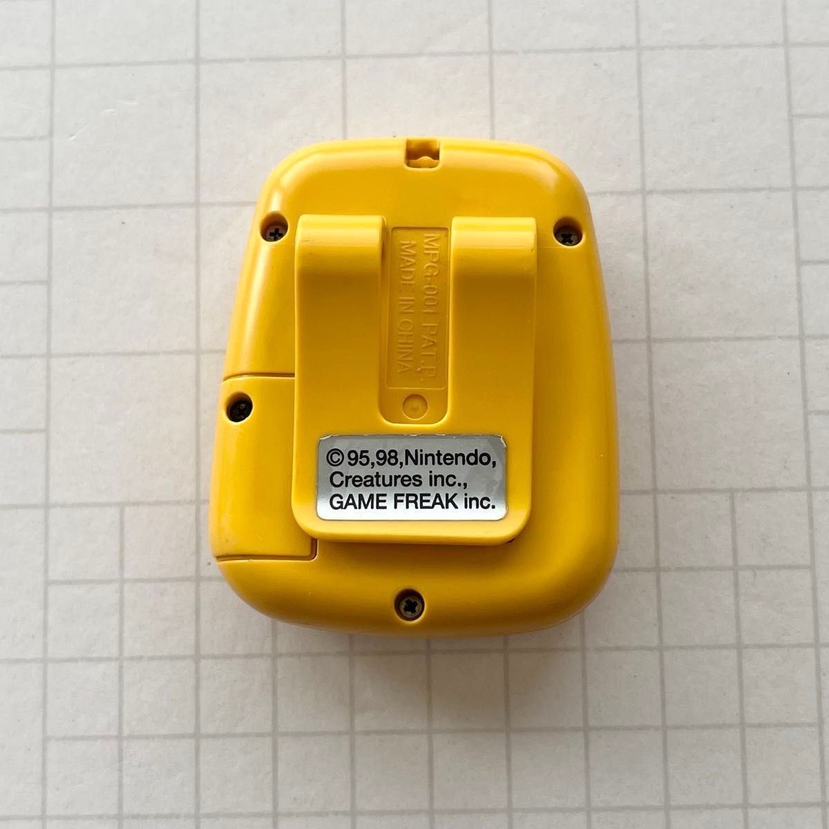 Nintendo Pocket Pikachu MPG-001 Pokemon Virtual Pet Pedometer Tested Vintage