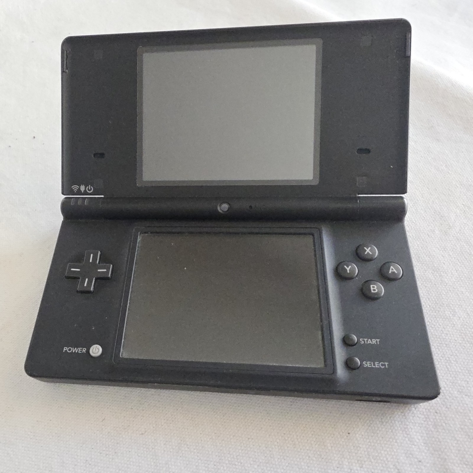 Nintendo DSi Game Console Only For Parts & Repairs (Black )