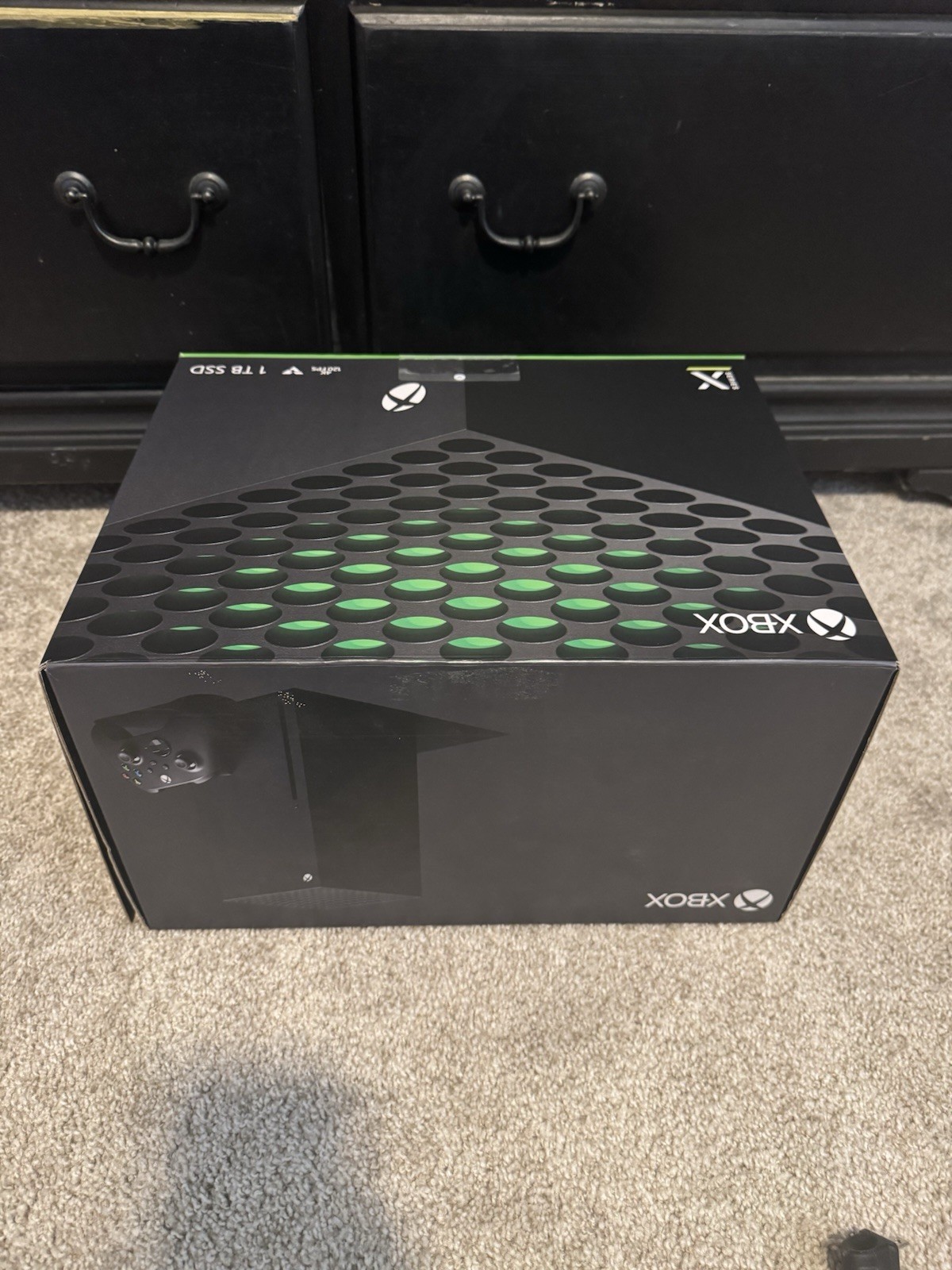Working Xbox Series X With Box, Controller, And Games