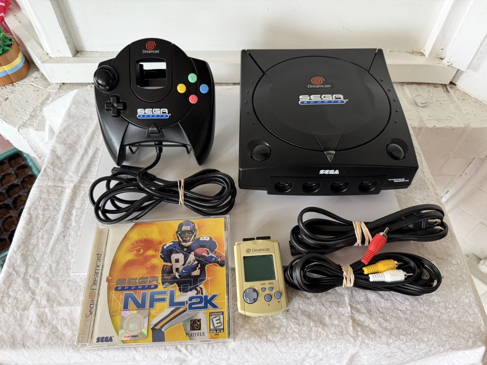 SEGA Dreamcast SPORTS Edition Black With Controller OEM Nice Cond New Capacitors
