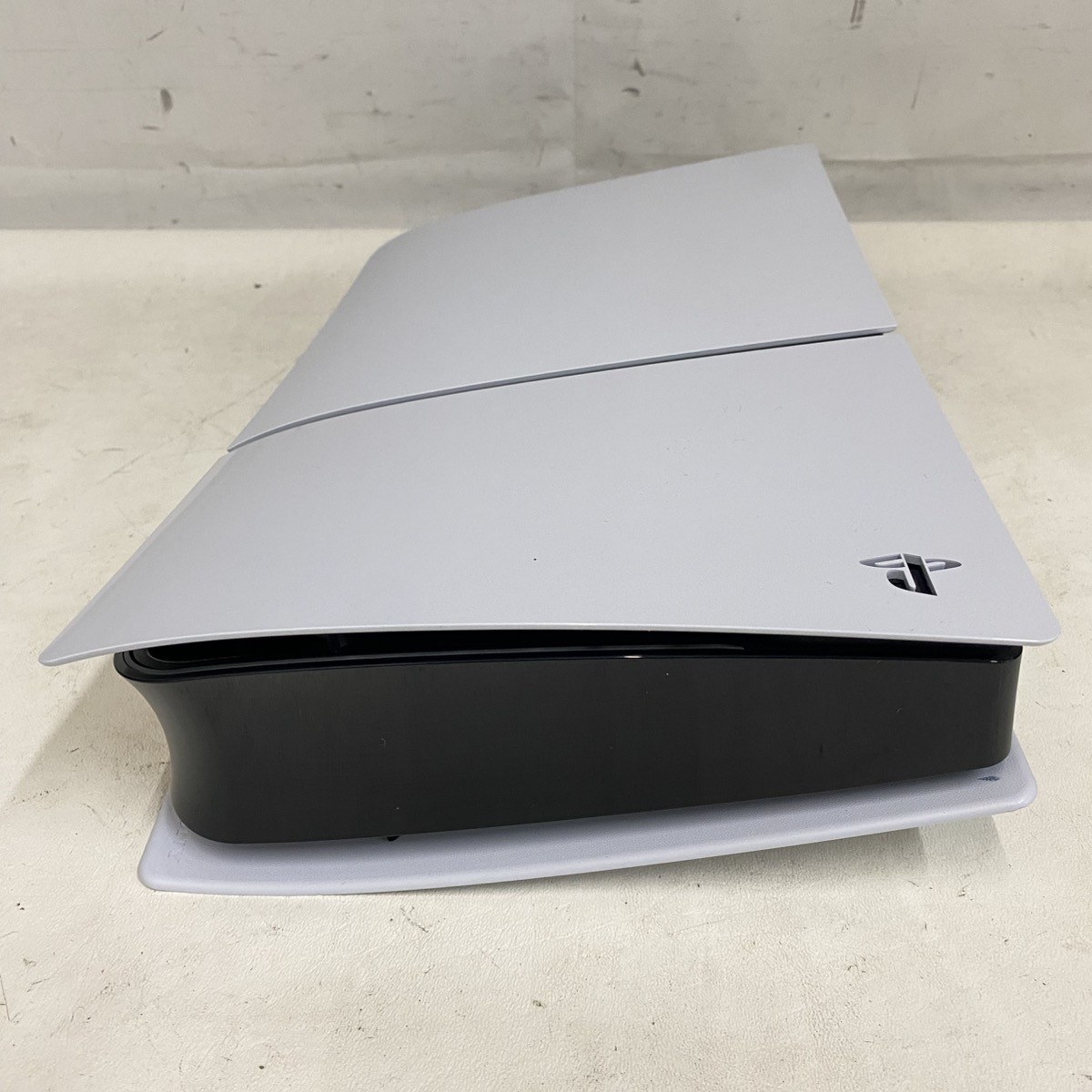 SONY PLAYSTATION 5 PS5 SLIM 1TB Model: CFI-2015 (CMP126398)
