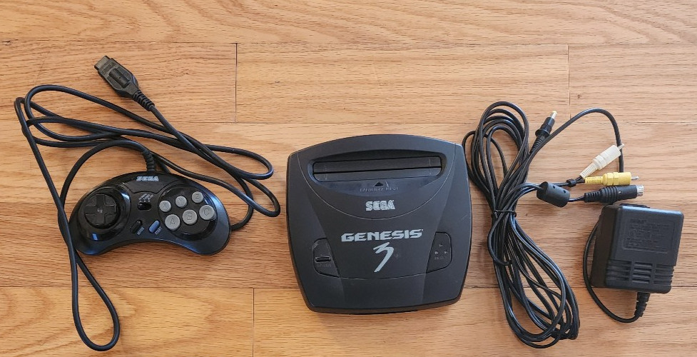 SEGA Genesis 3 Console, Controller, AC Adapter, AV Cable, 2 games Tested Working