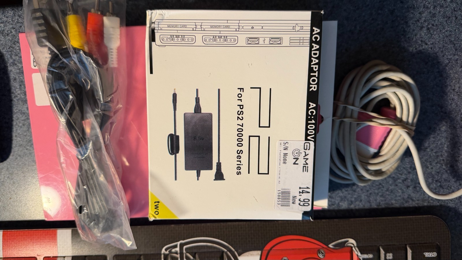 Sony Playstation 2 PAL Console with cables and Controller