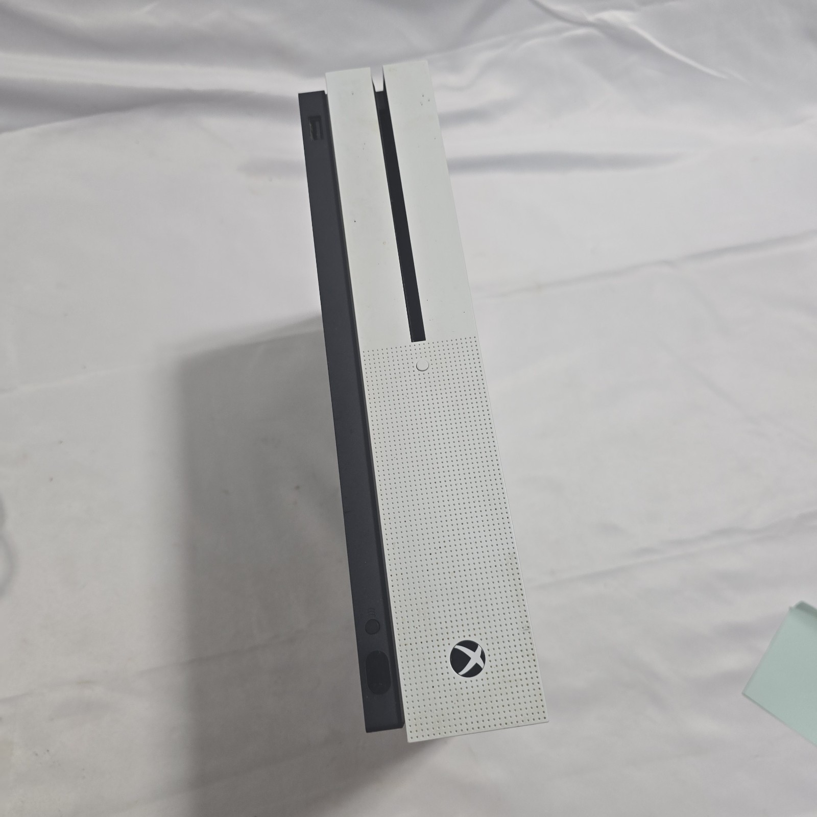 Microsoft Xbox One S 500GB – White Console, Controller, Power Cord