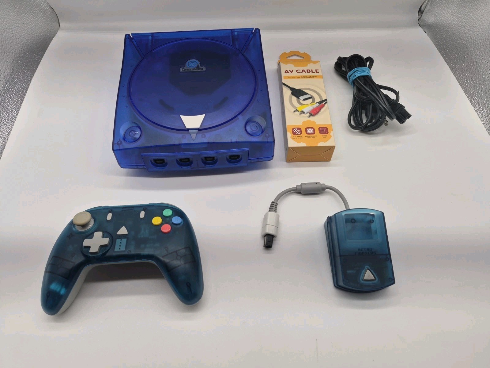 Sega Dreamcast Console Clear Blue With Wirless Controller And Battery Installed