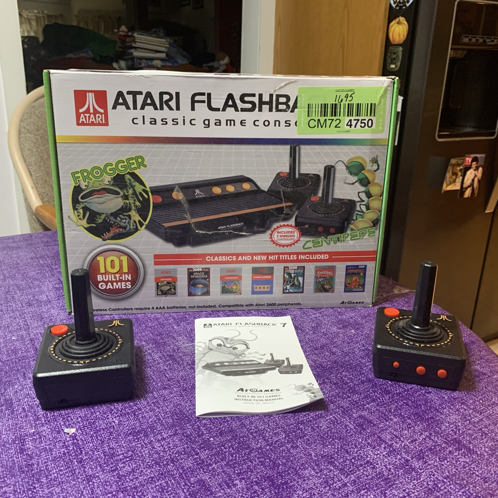 Atari Flashback 7 Classic Game Console 101 Built-in Games Wireless Controllers