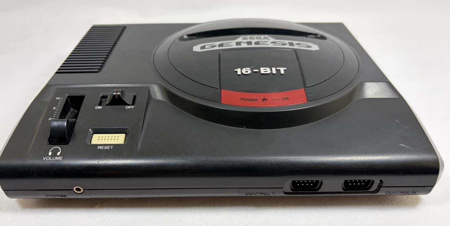 Sega Genesis Model 1601 Video Game Console With Cables 1 Controller Tested Works