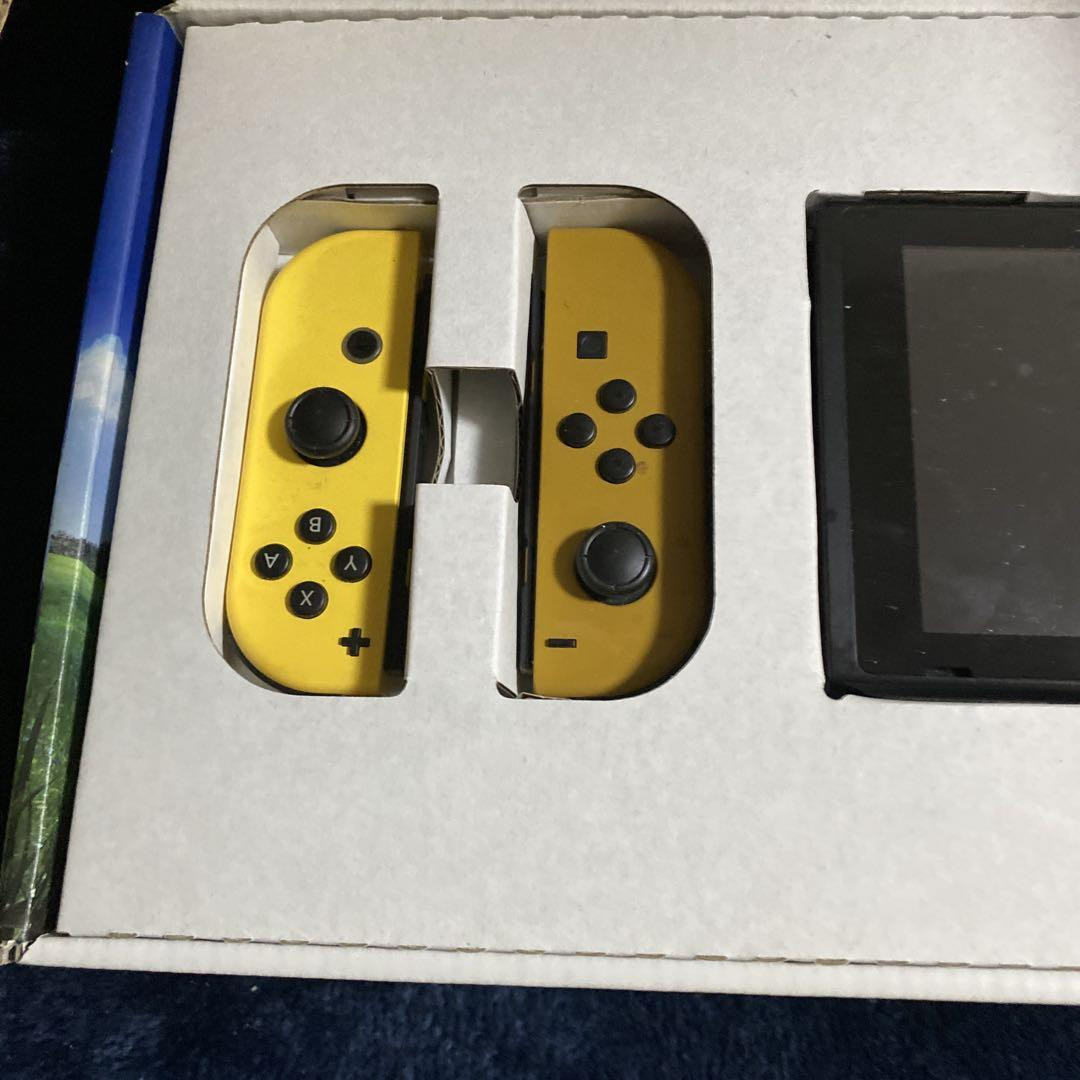 Nintendo Switch Console Pokemon Let’s Go Pikachu Edition with Monster Ball Plus