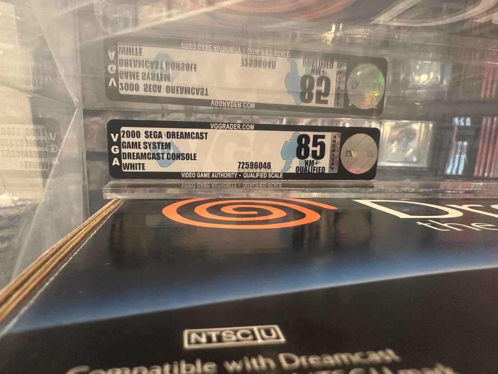 Sega Dreamcast Console System New Qualified GRADED VGA 85 NM+ QUALIFIED