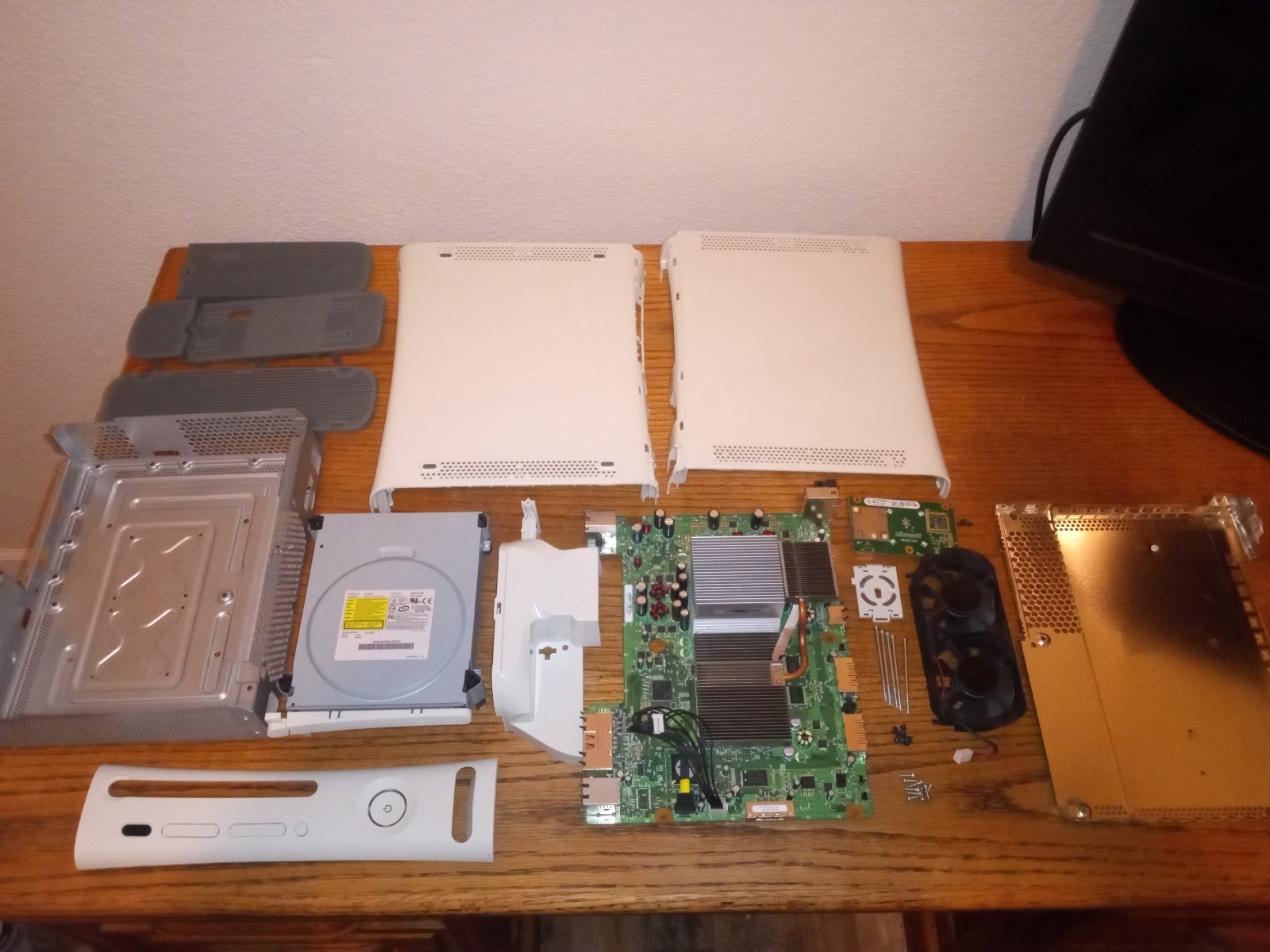 Microsoft Xbox 360 Console – White