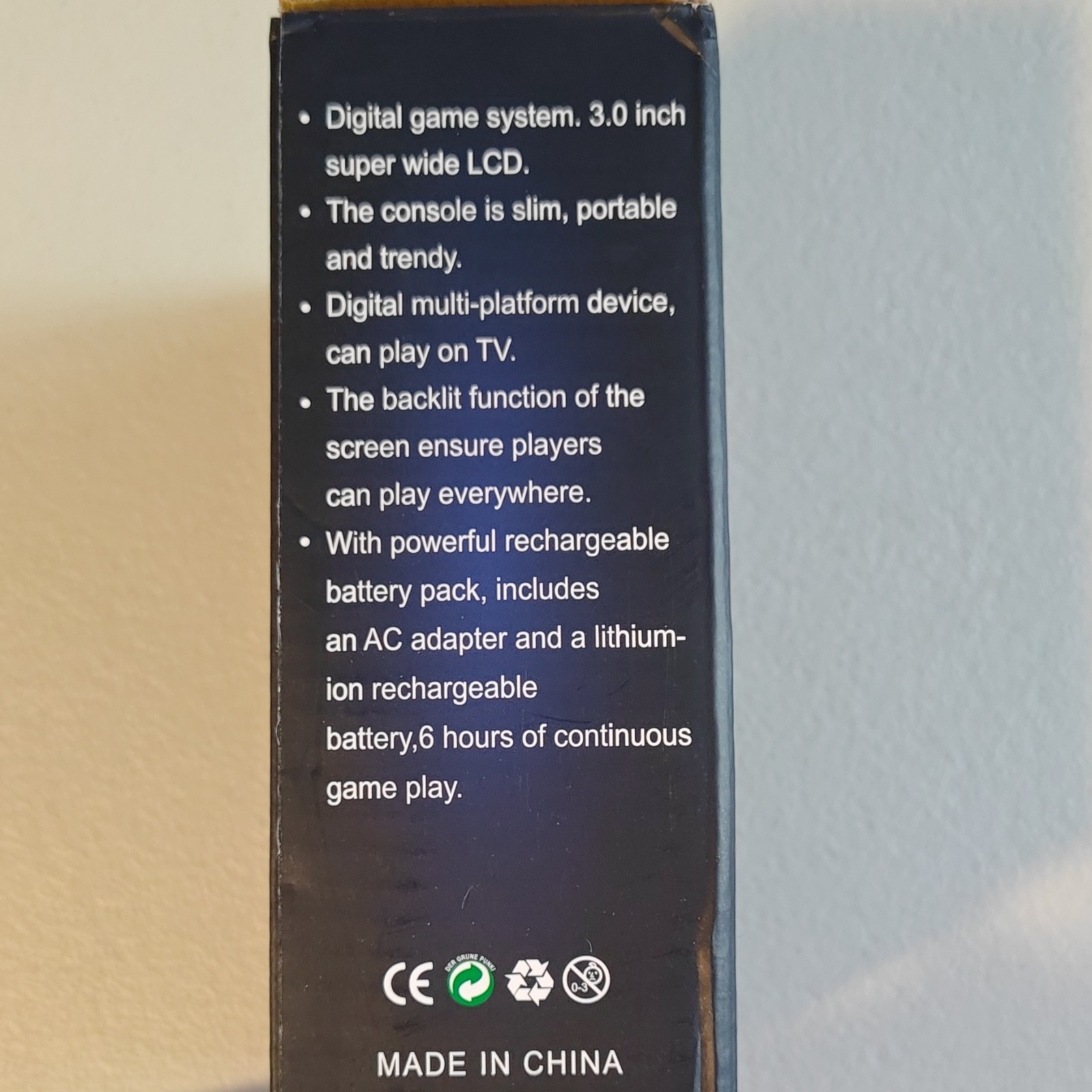 Plus 3.0in LCD Handheld System Clear Backlit TV Out w/ AV DC Adapter