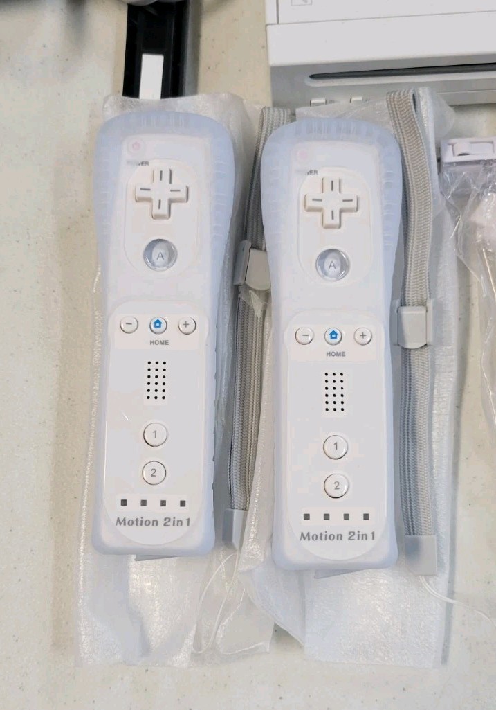 Nintendo Wii Console- Gamecube Compatible- 2 Motion Plus Contrs- 1 Year Warranty
