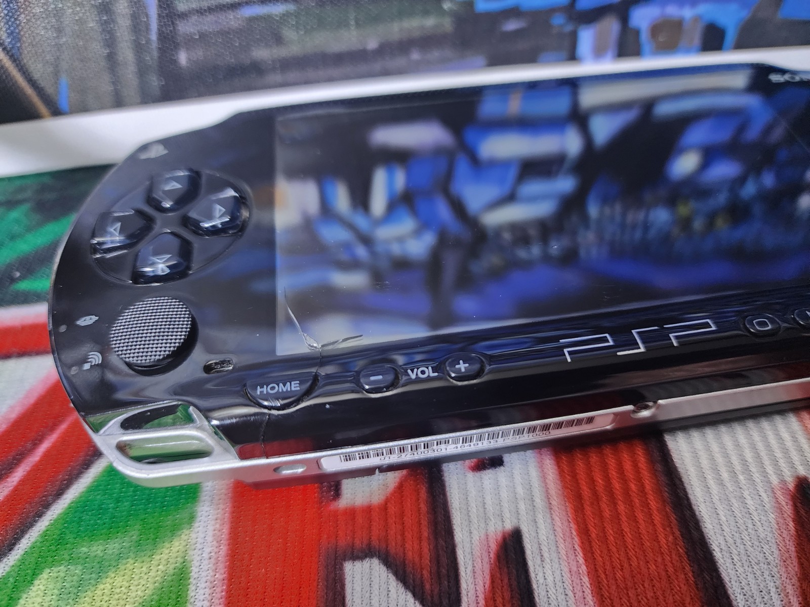 Sony PSP 1000 Portable Entertainment Pack – Black with 128gb sd