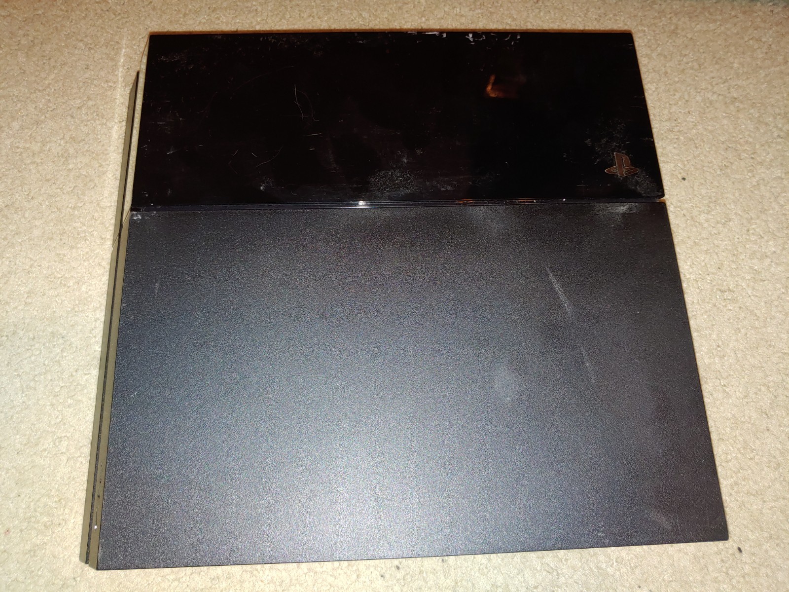 Sony PlayStation 4 (CUH-1001A) 500GB Black Video Game Console Used