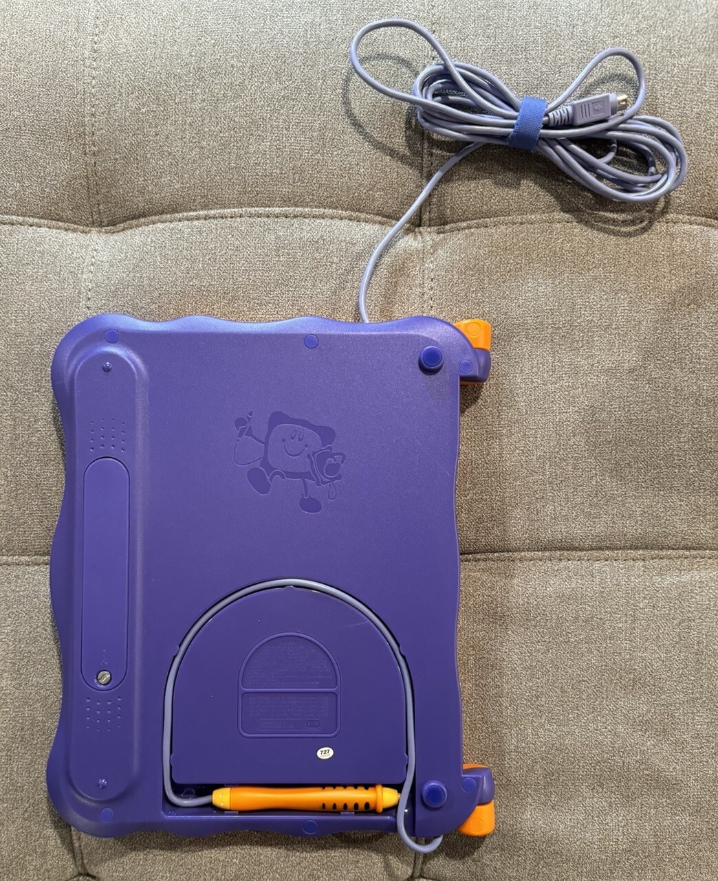 V. Tech V. Smile Smart Book (System & Book) For Parts Or Repair NOT WORKING