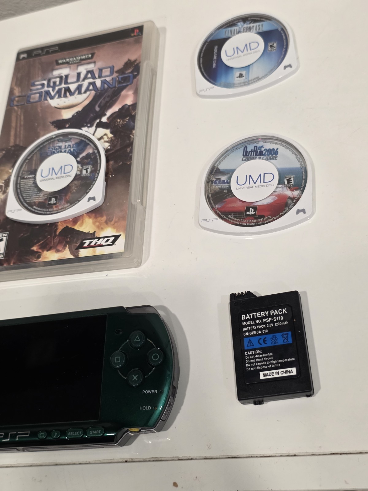 Metal Gear Solid: Peace Walker Green PSP 3001 Limited Edition BUNDLE LOT W GAMES