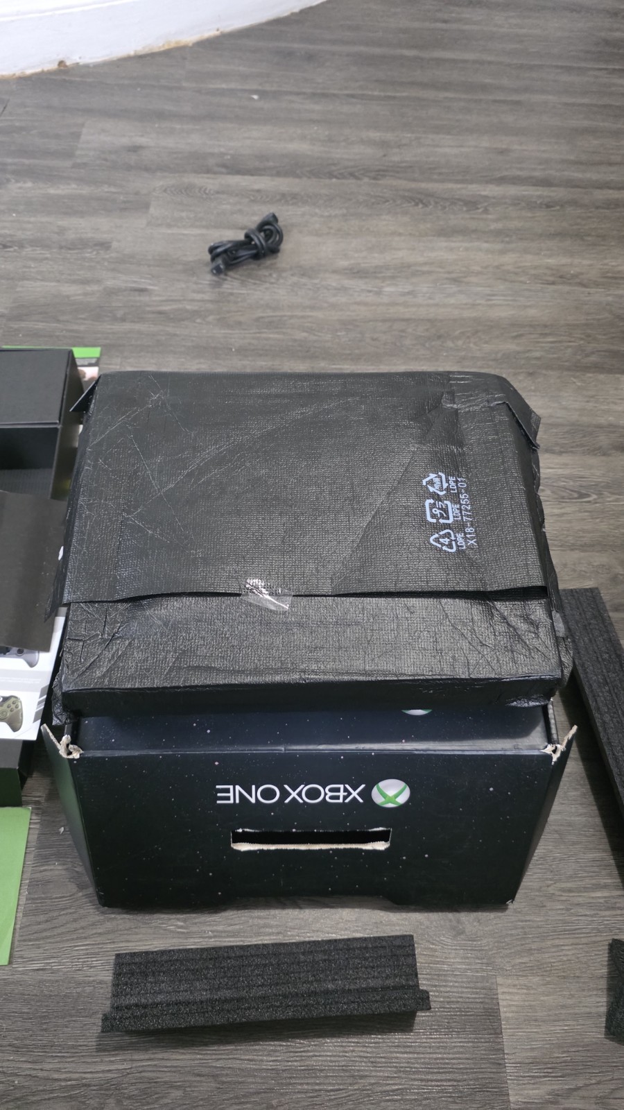 Xbox One Limited Edition Halo 5 Edition 1TB Console /w Original Box