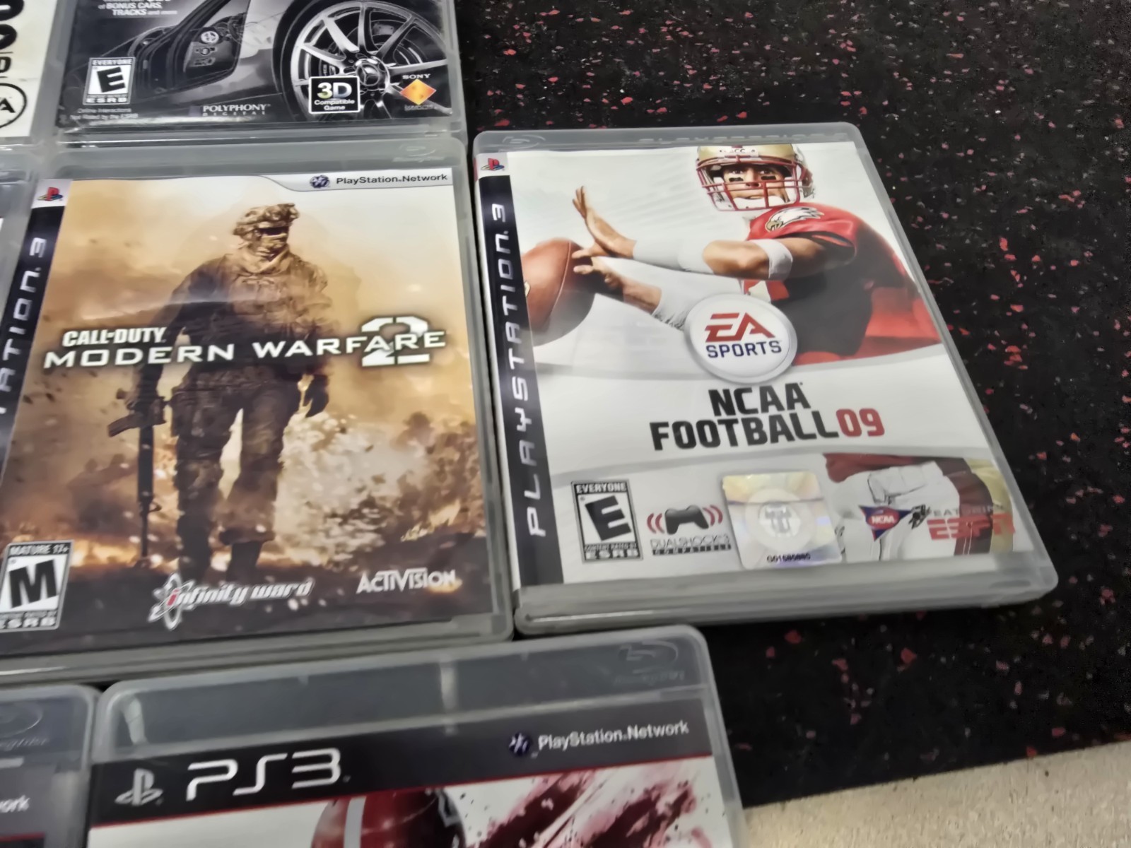 Sony PlayStation 3 PS3 CECHH01 40GB Console Bundle 2 Controllers 8 Games Tested